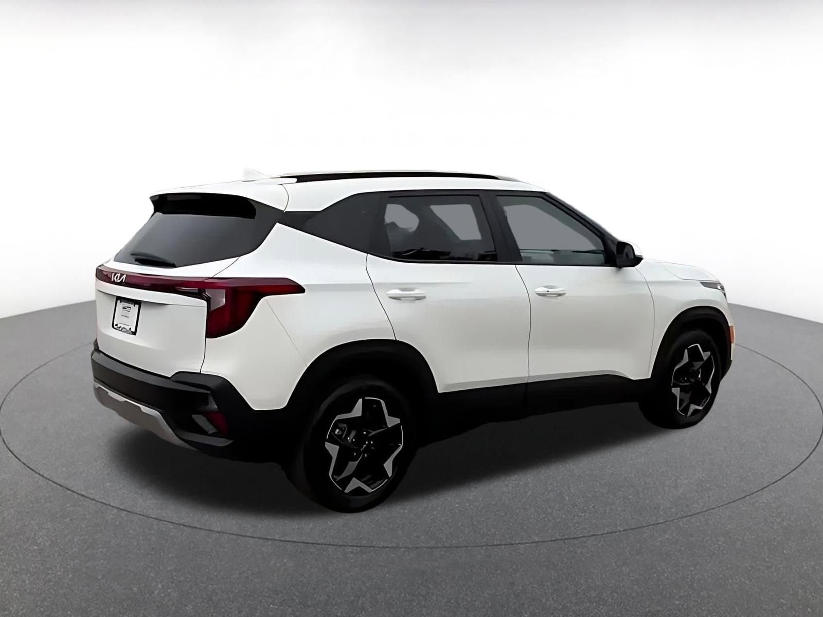 Thumbnail: 2025 Kia Seltos - 14