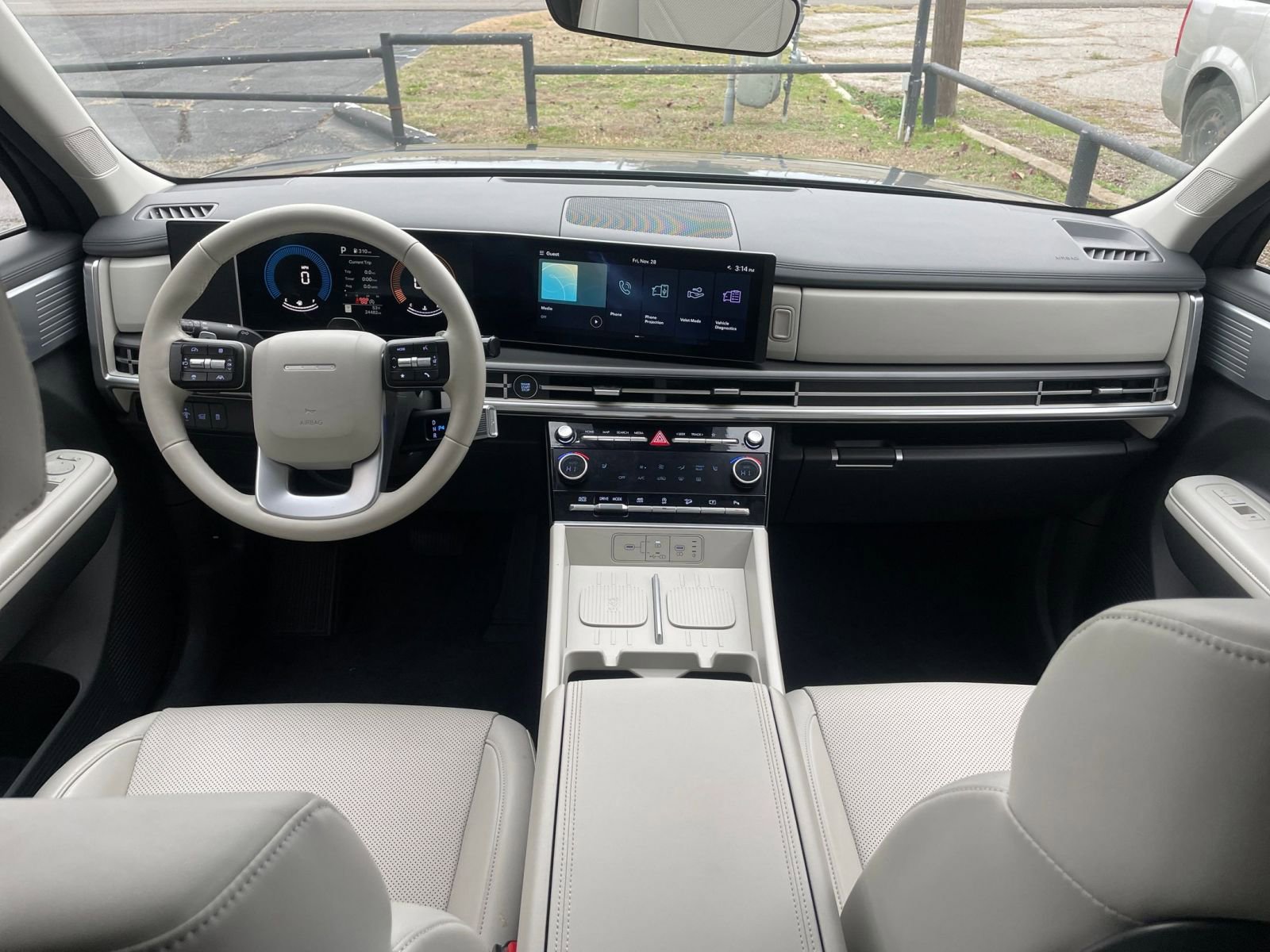 Thumbnail: 2025 Hyundai Santa Fe - 32