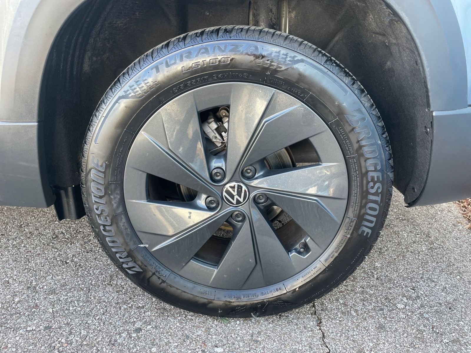 Thumbnail: 2025 Volkswagen Taos - 28