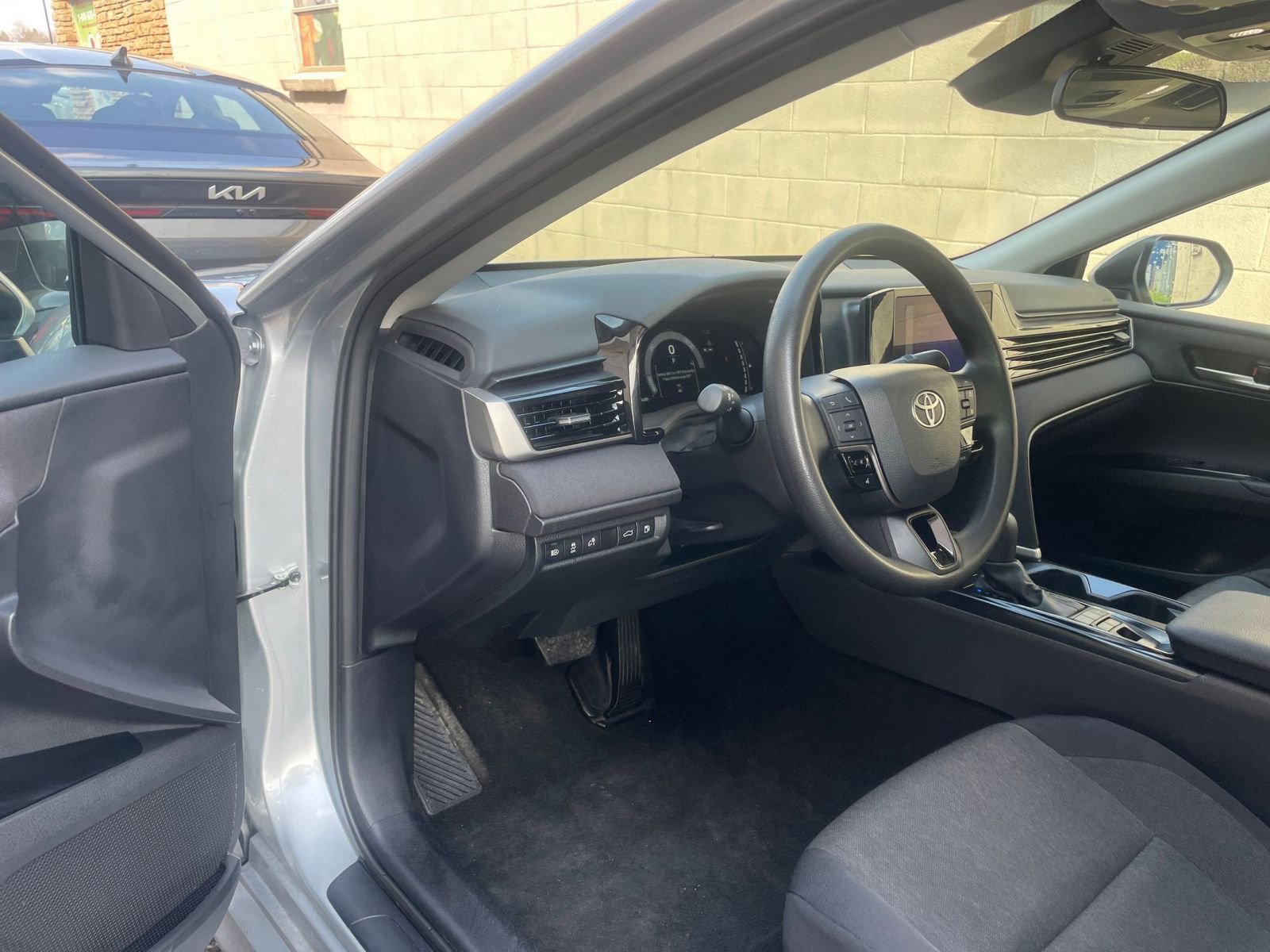 Thumbnail: 2025 Toyota Camry - 34