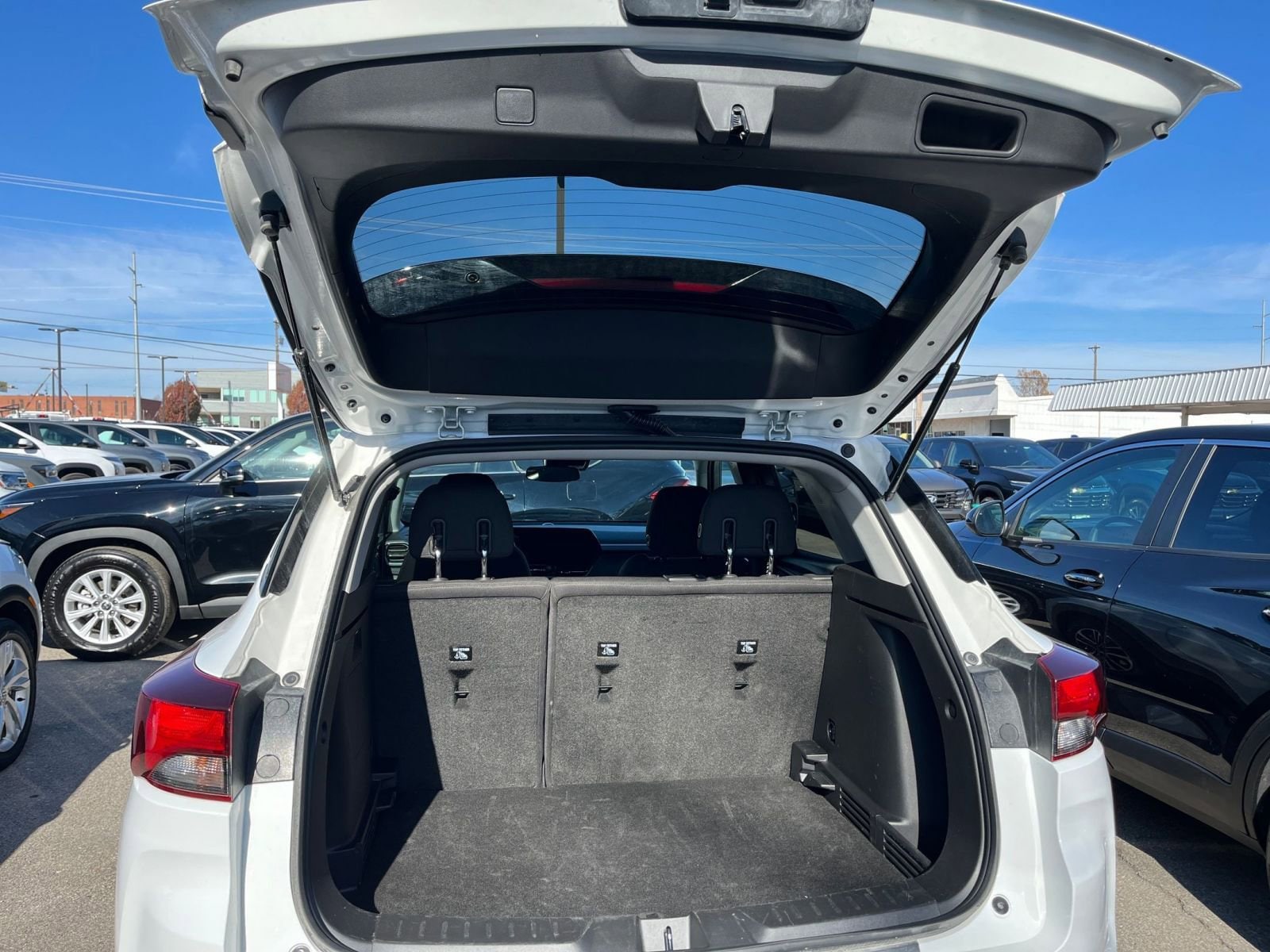 Thumbnail: 2025 Chevrolet TrailBlazer - 29