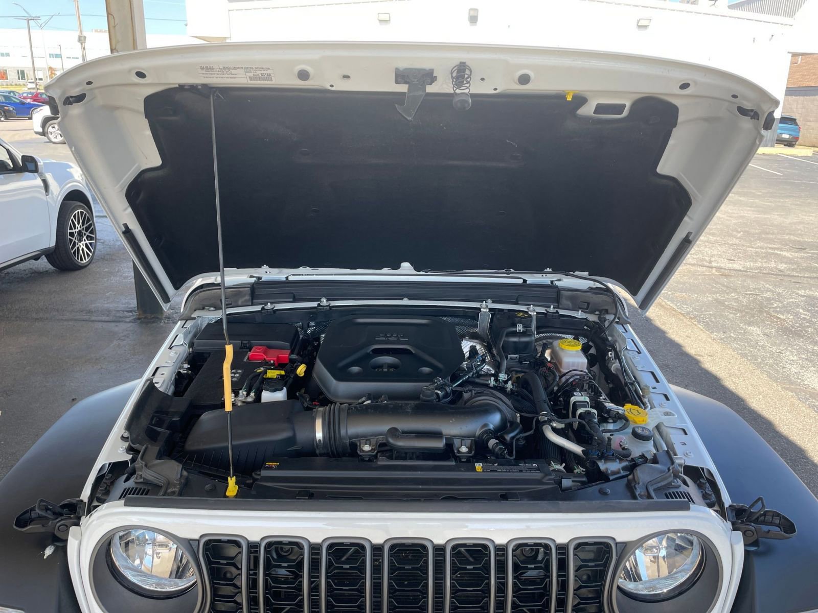 Thumbnail: 2025 Jeep Wrangler - 31