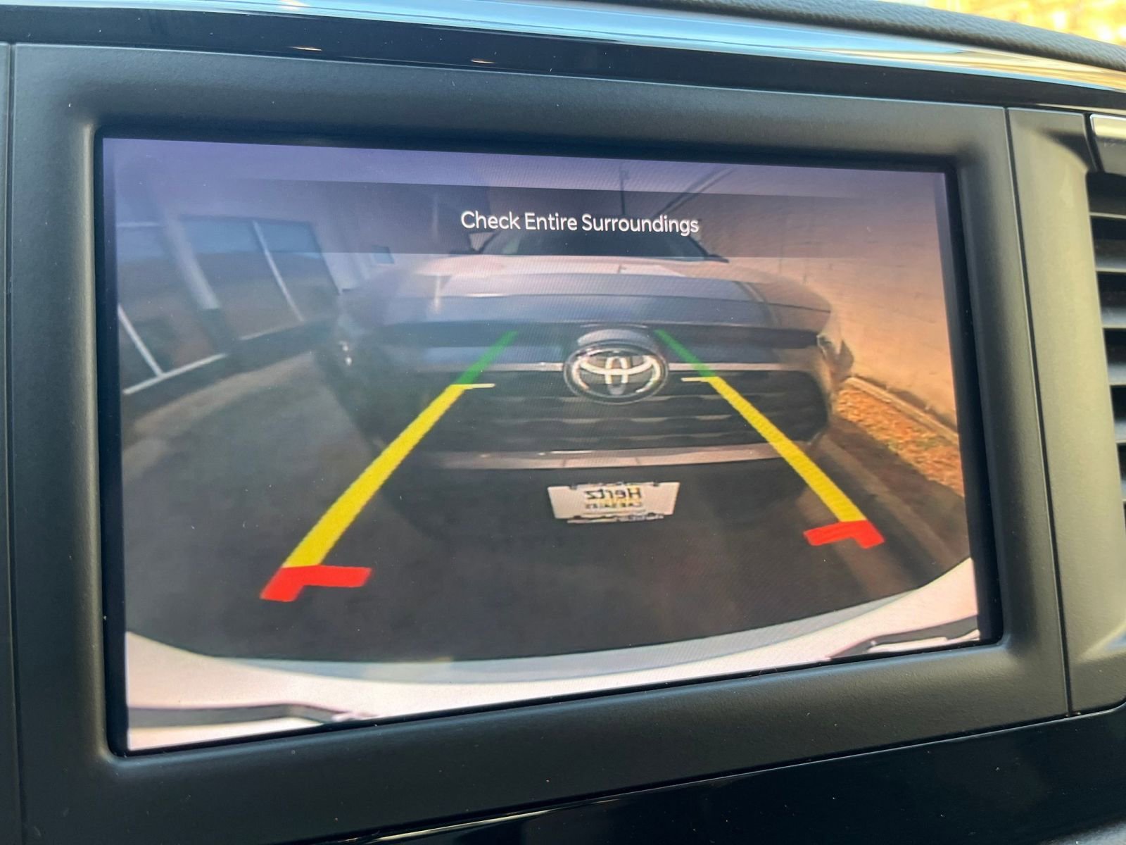 Thumbnail: 2024 Chrysler Voyager - 17