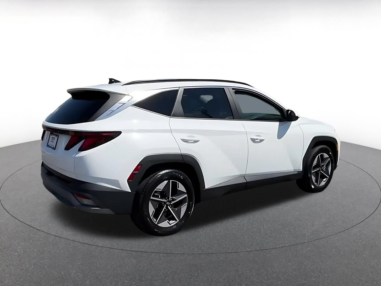 Thumbnail: 2026 Hyundai Tucson - 13