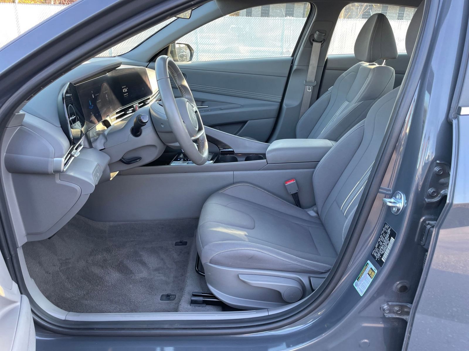 Thumbnail: 2025 Hyundai Elantra - 24