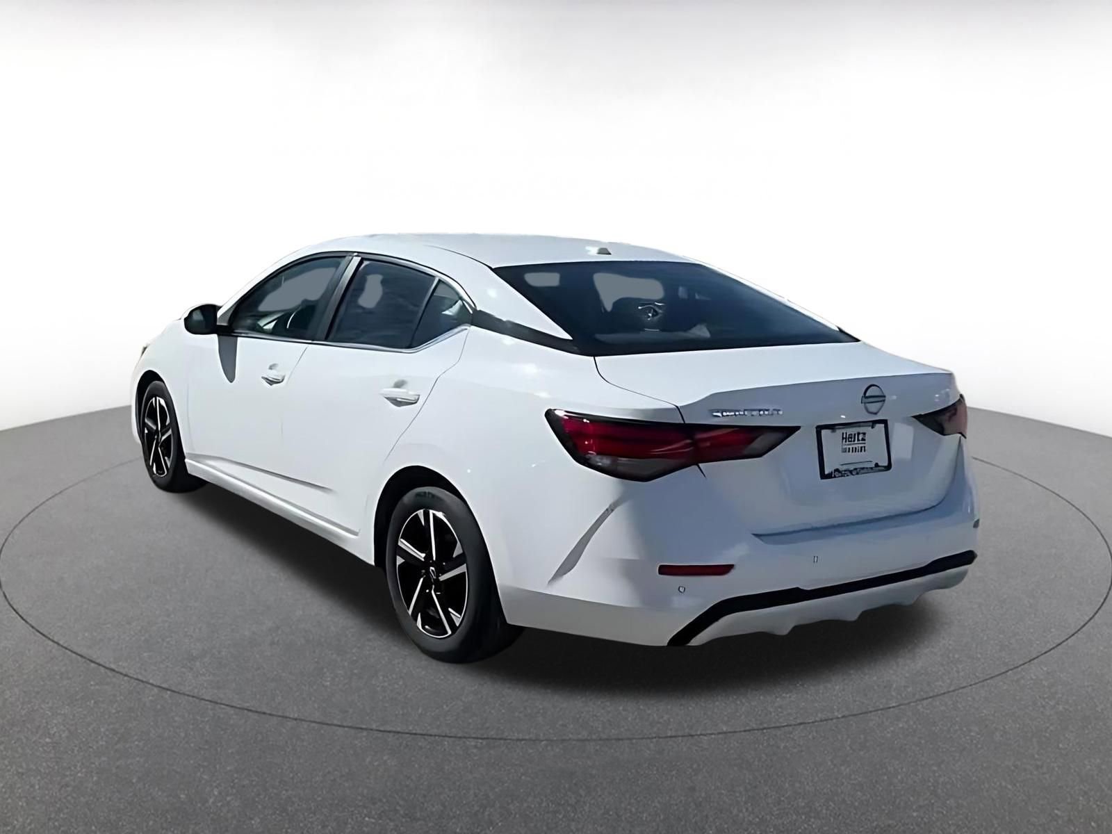 Thumbnail: 2025 Nissan Sentra - 11