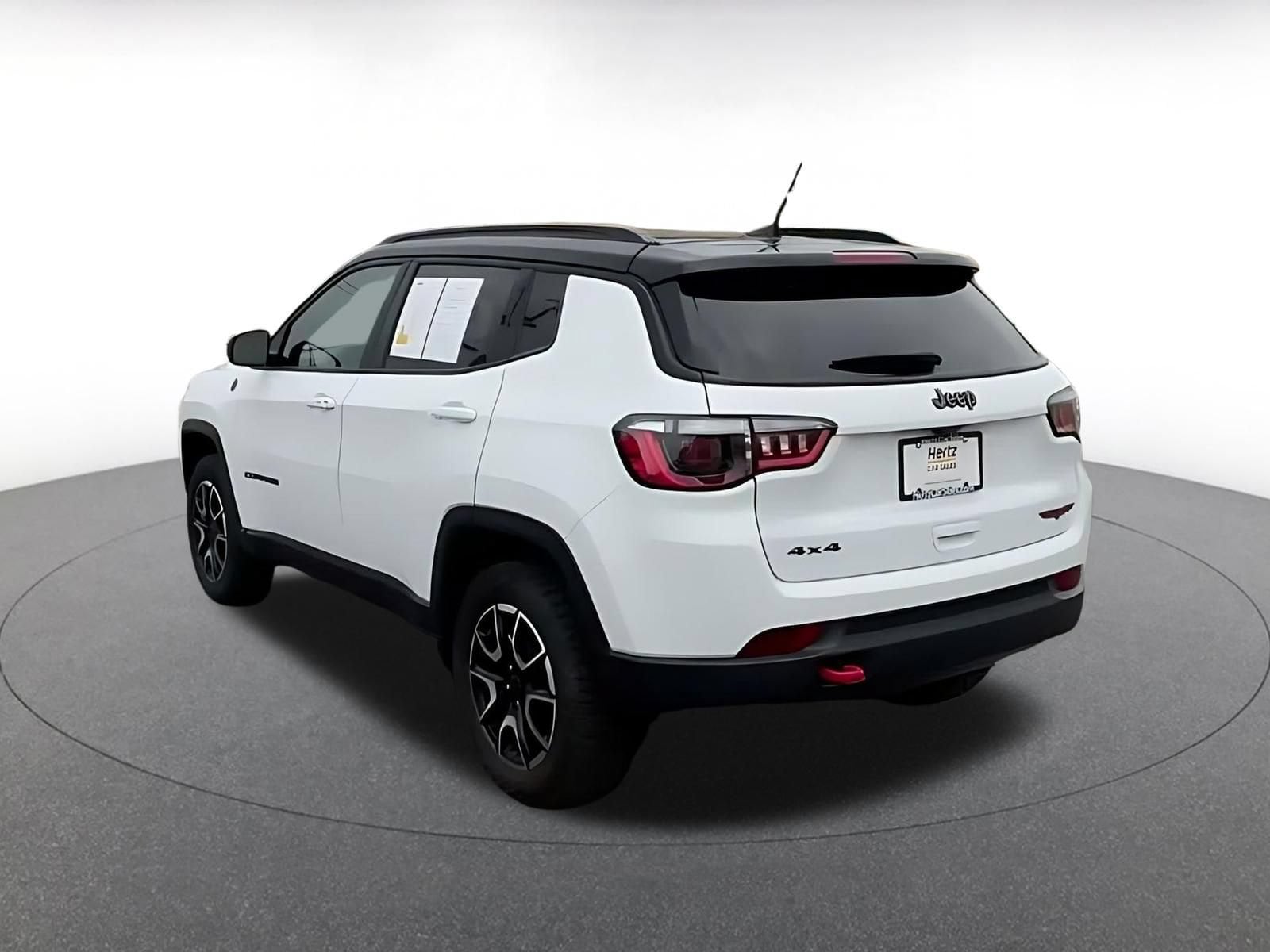 Thumbnail: 2025 Jeep Compass - 10