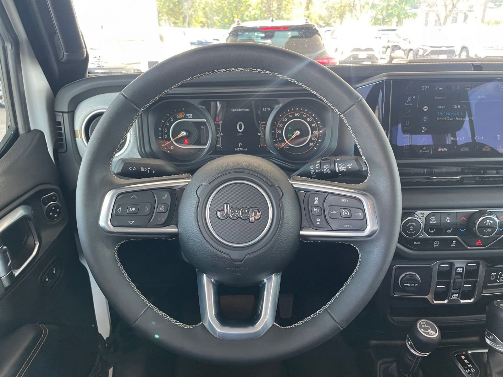 Thumbnail: 2025 Jeep Wrangler - 27