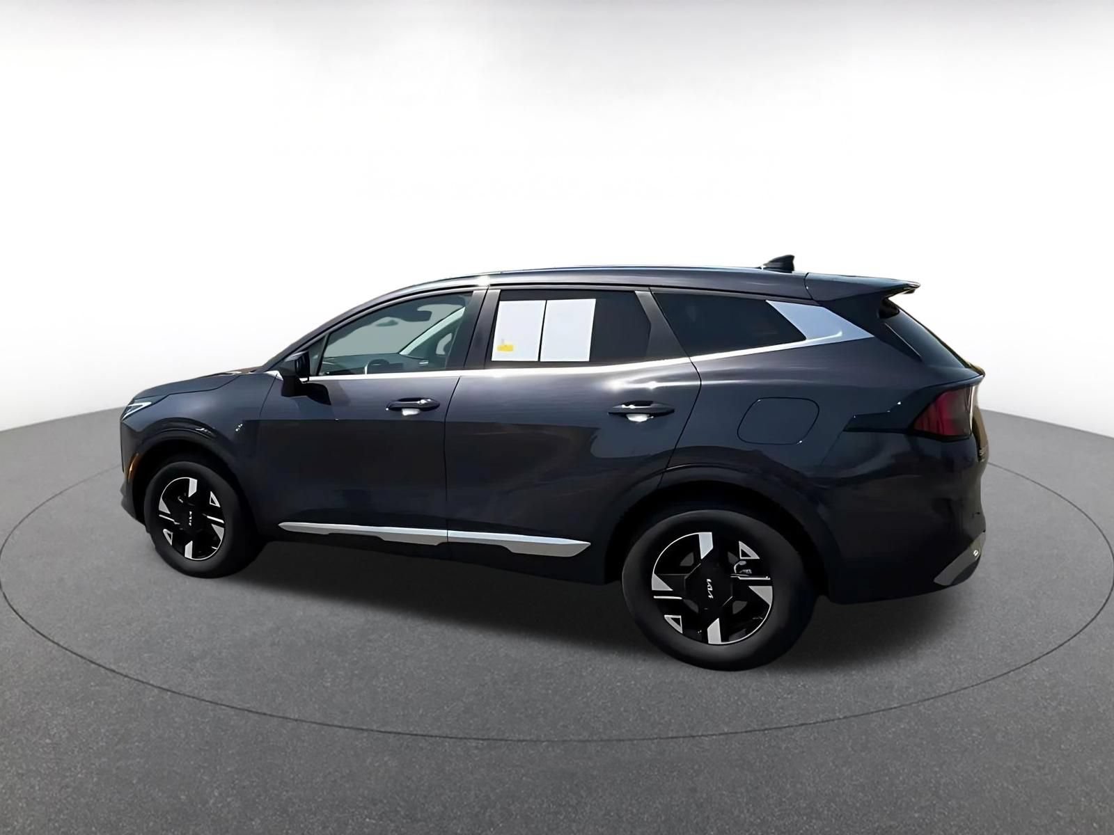 Thumbnail: 2026 Kia Sportage - 9