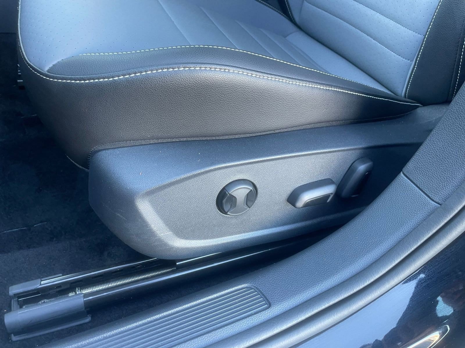 Thumbnail: 2025 Volkswagen Jetta - 23