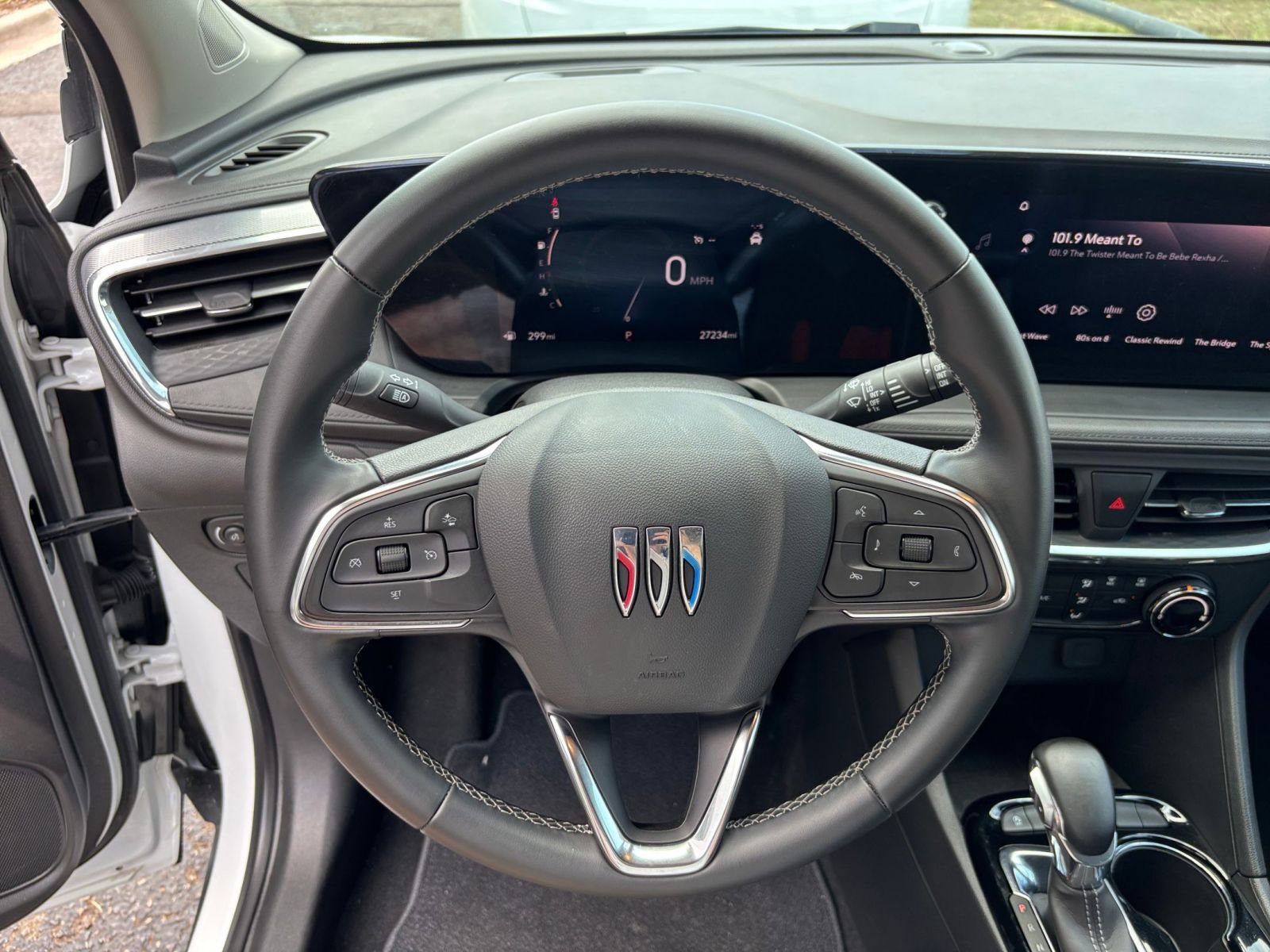 Thumbnail: 2025 Buick Encore GX - 27