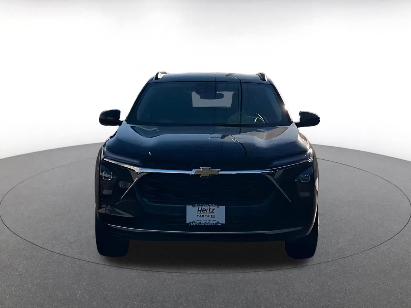 Thumbnail: 2025 Chevrolet Trax - 4