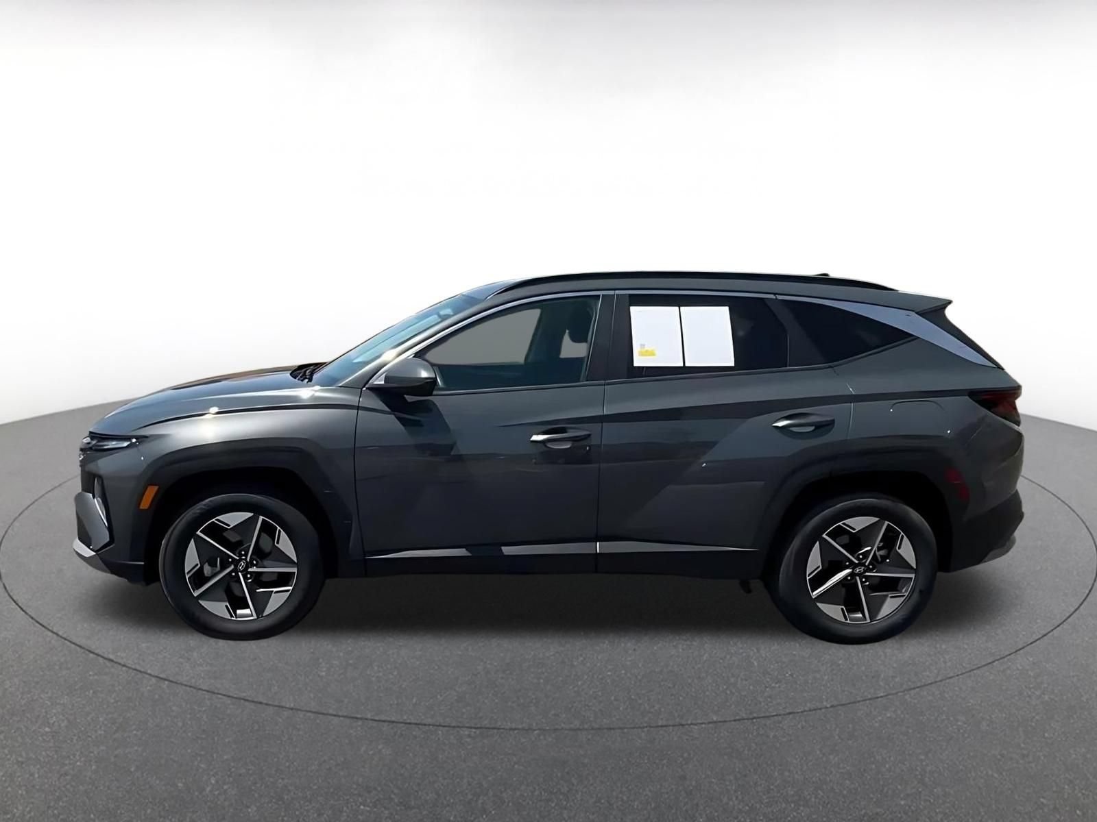 Thumbnail: 2026 Hyundai Tucson - 9