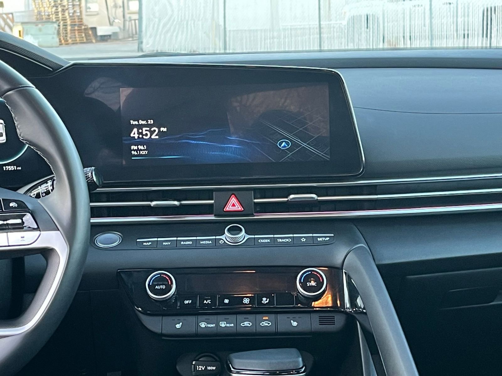 Thumbnail: 2025 Hyundai Elantra - 21