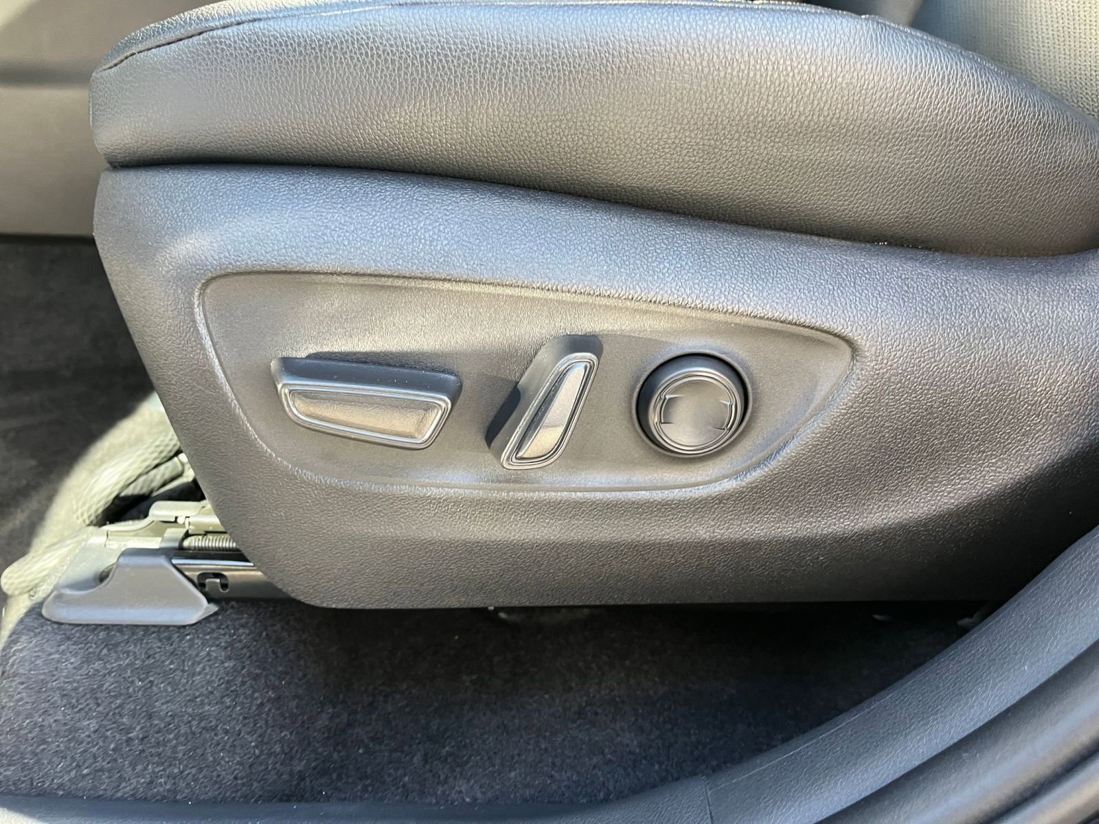 Thumbnail: 2025 Toyota Grand Highlander - 23