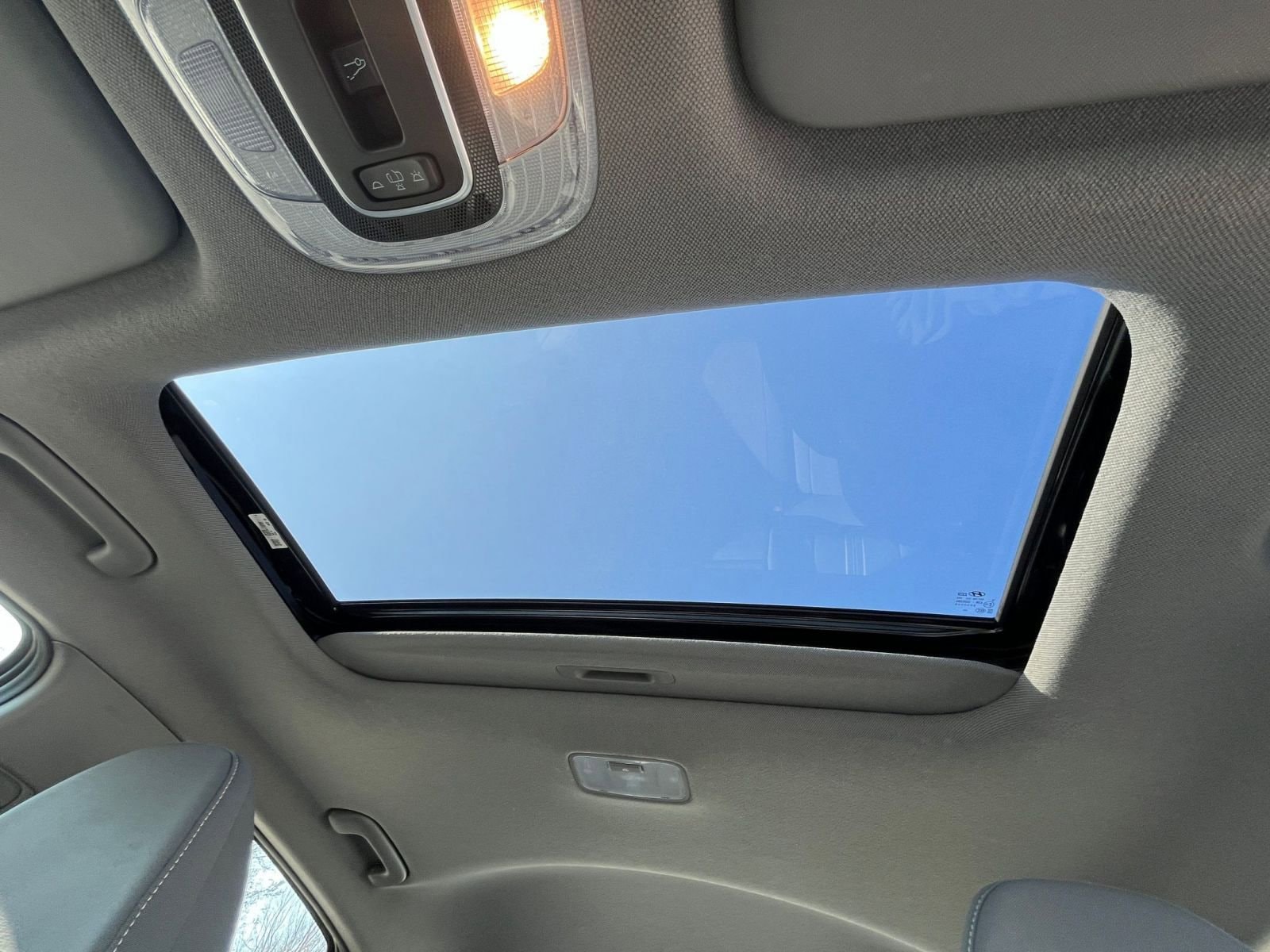 Thumbnail: 2025 Hyundai Elantra - 28