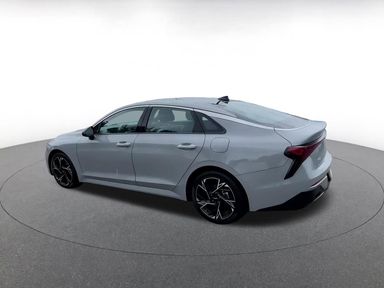 2025 Kia K5 GT-Line 10
