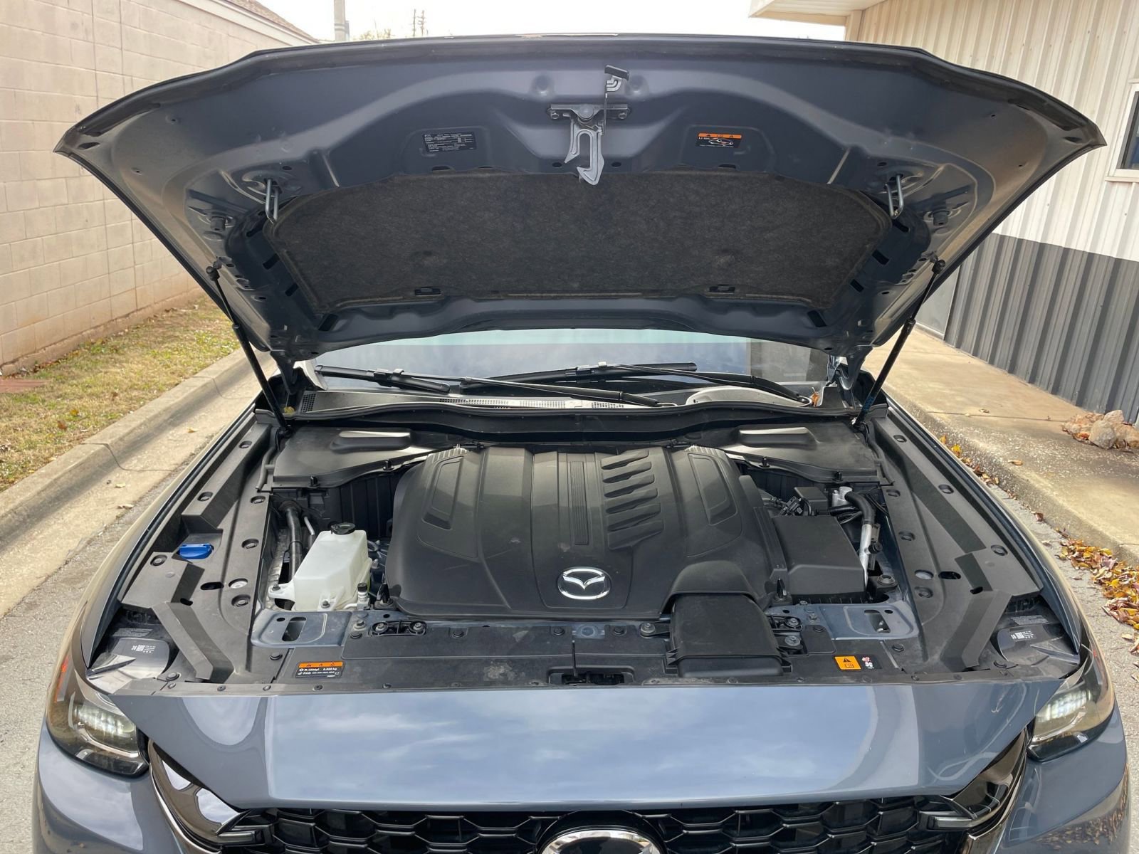 Thumbnail: 2025 Mazda CX-70 - 33