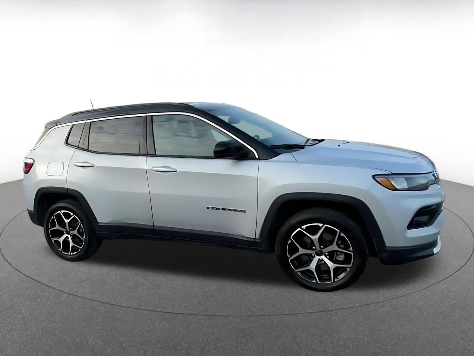 Thumbnail: 2025 Jeep Compass - 16