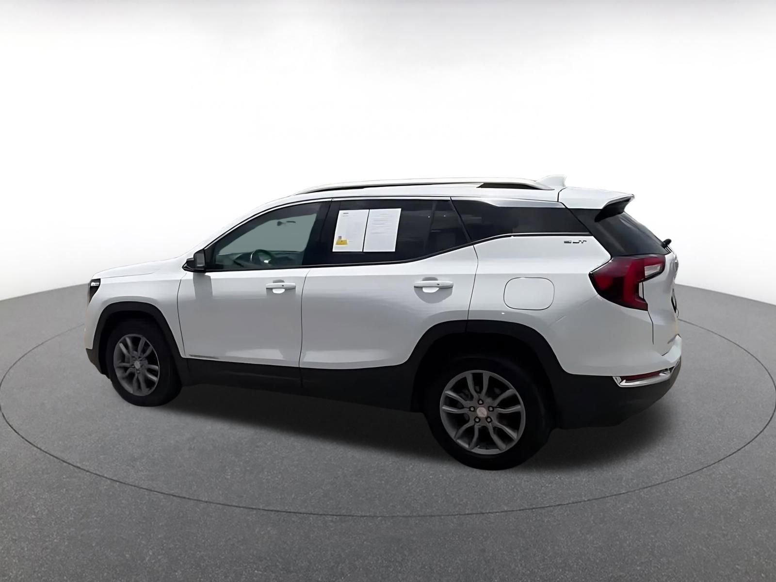 Thumbnail: 2024 GMC Terrain - 10