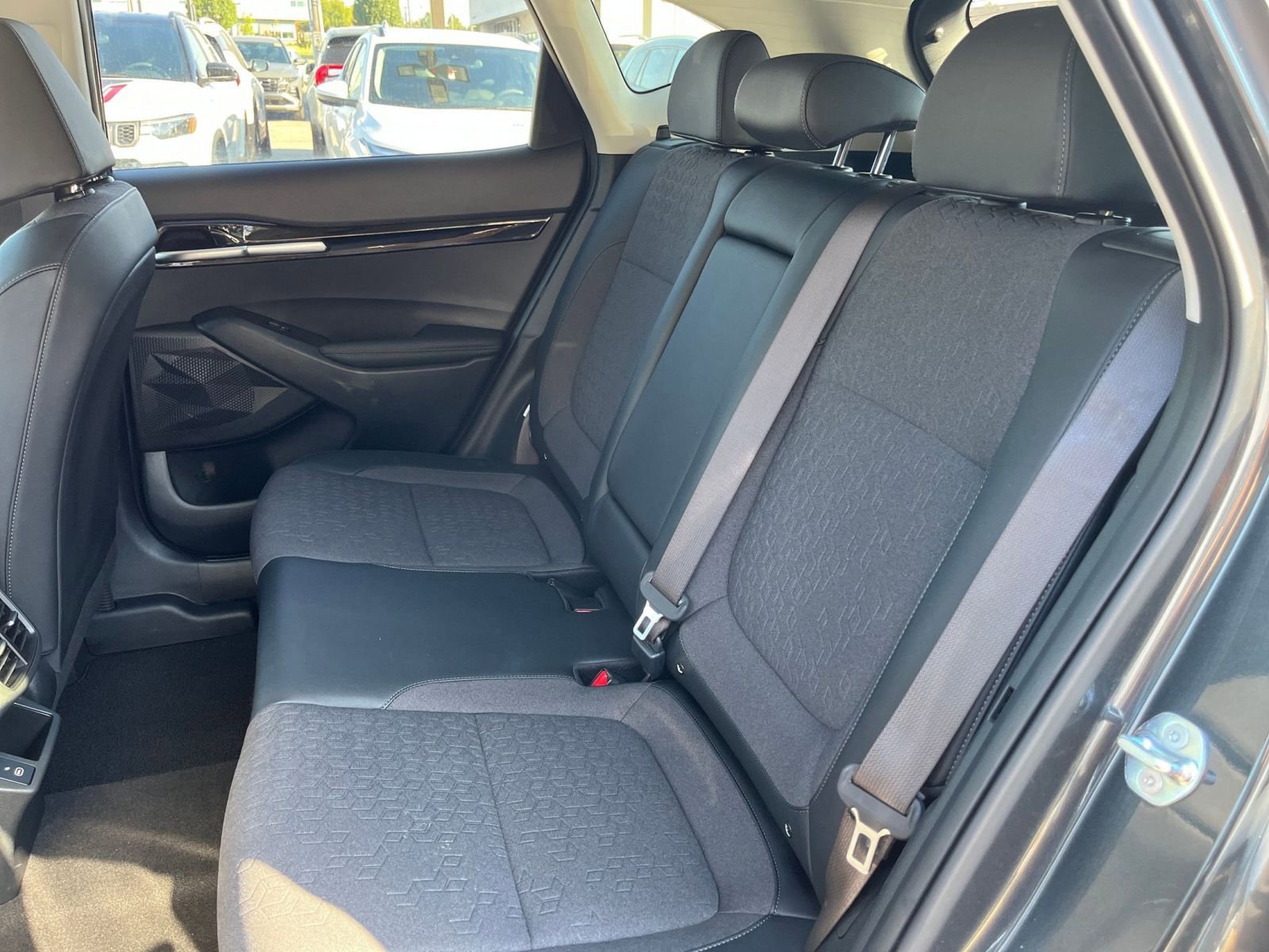 Thumbnail: 2025 Kia Seltos - 24