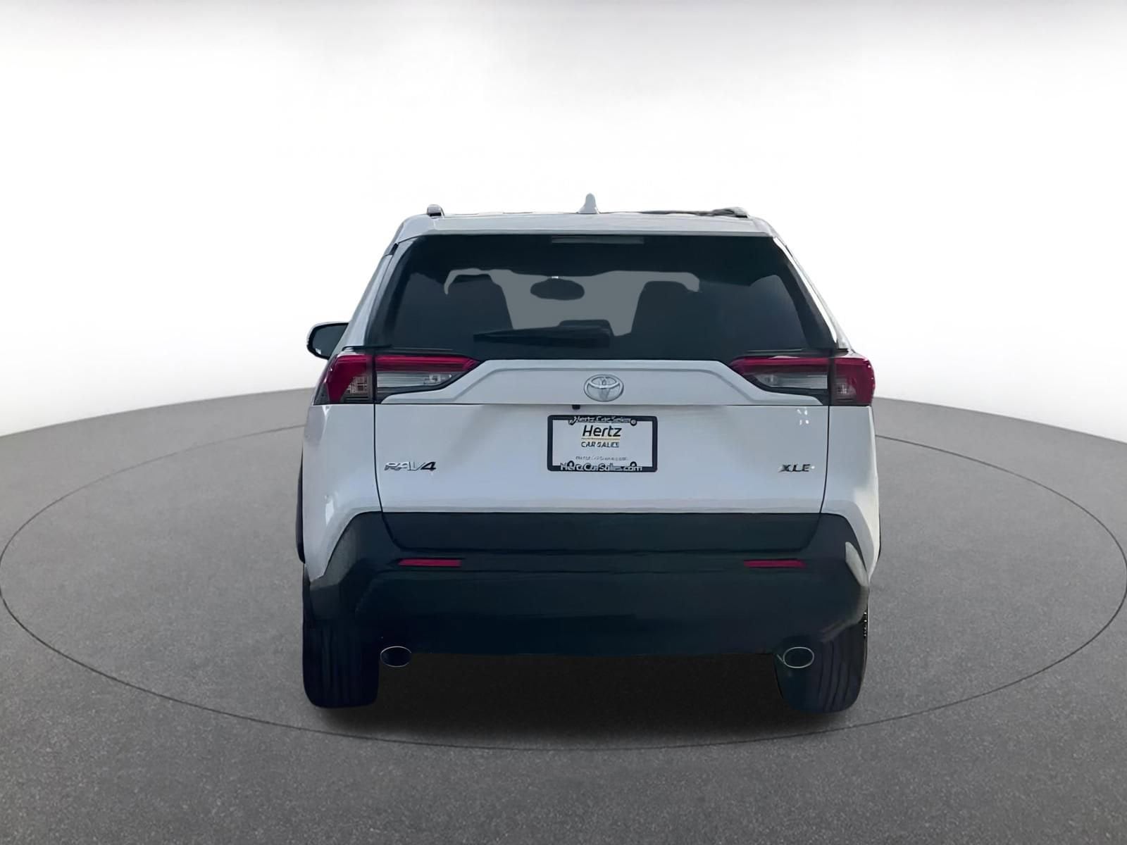 Thumbnail: 2025 Toyota RAV4 - 11