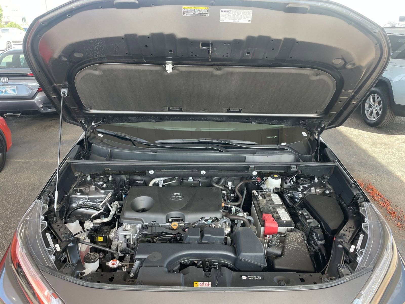 Thumbnail: 2025 Toyota RAV4 - 33