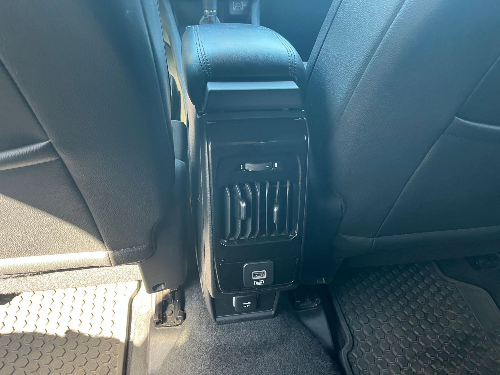 Thumbnail: 2025 Jeep Compass - 22