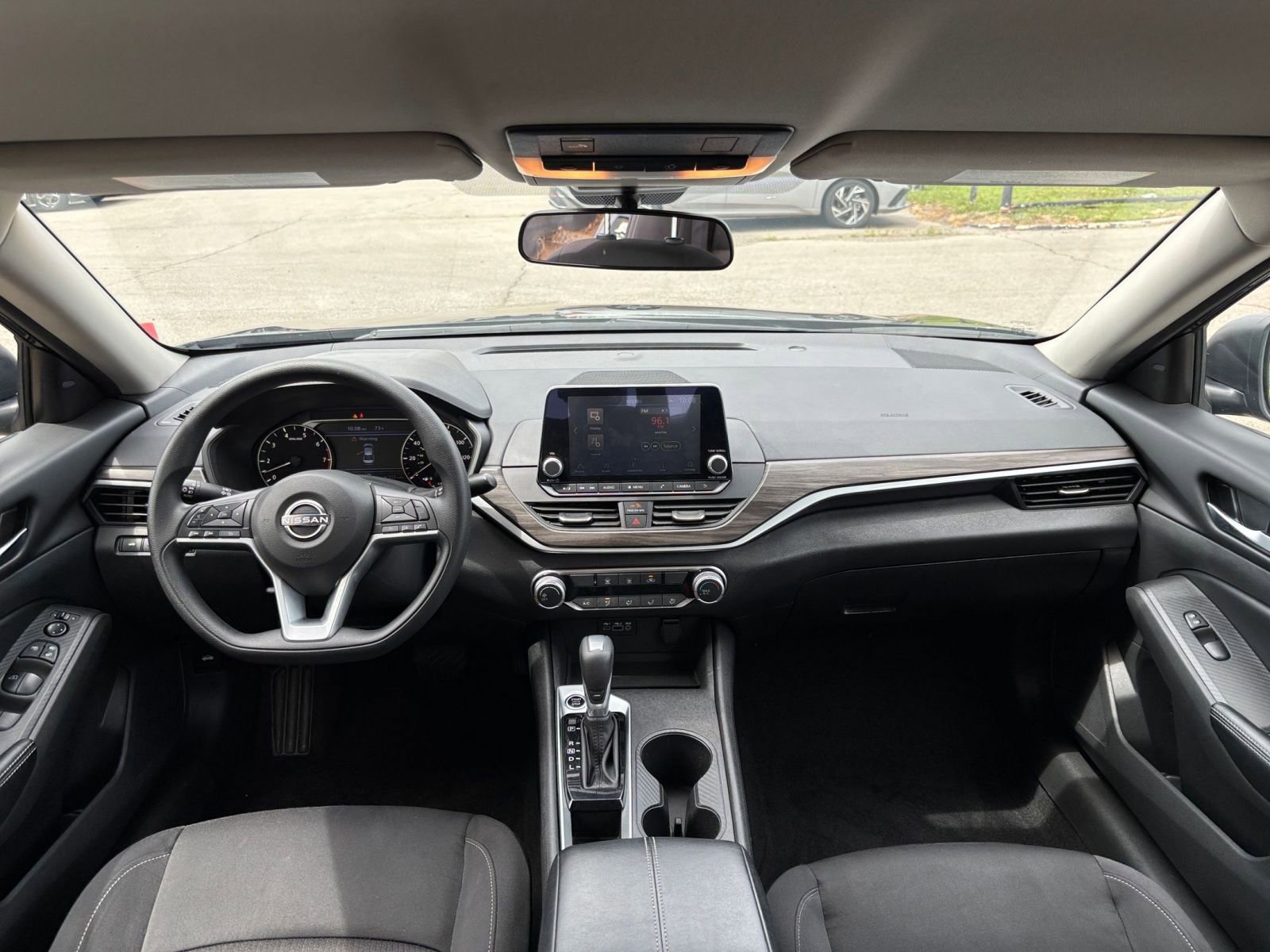 Thumbnail: 2025 Nissan Altima - 33