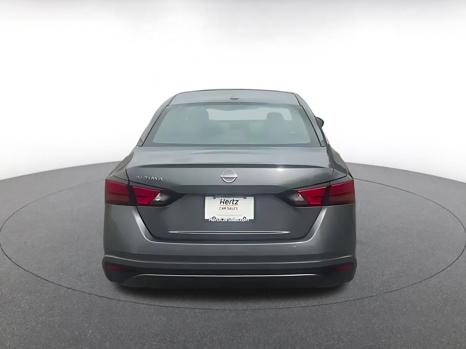 Thumbnail: 2025 Nissan Altima - 12