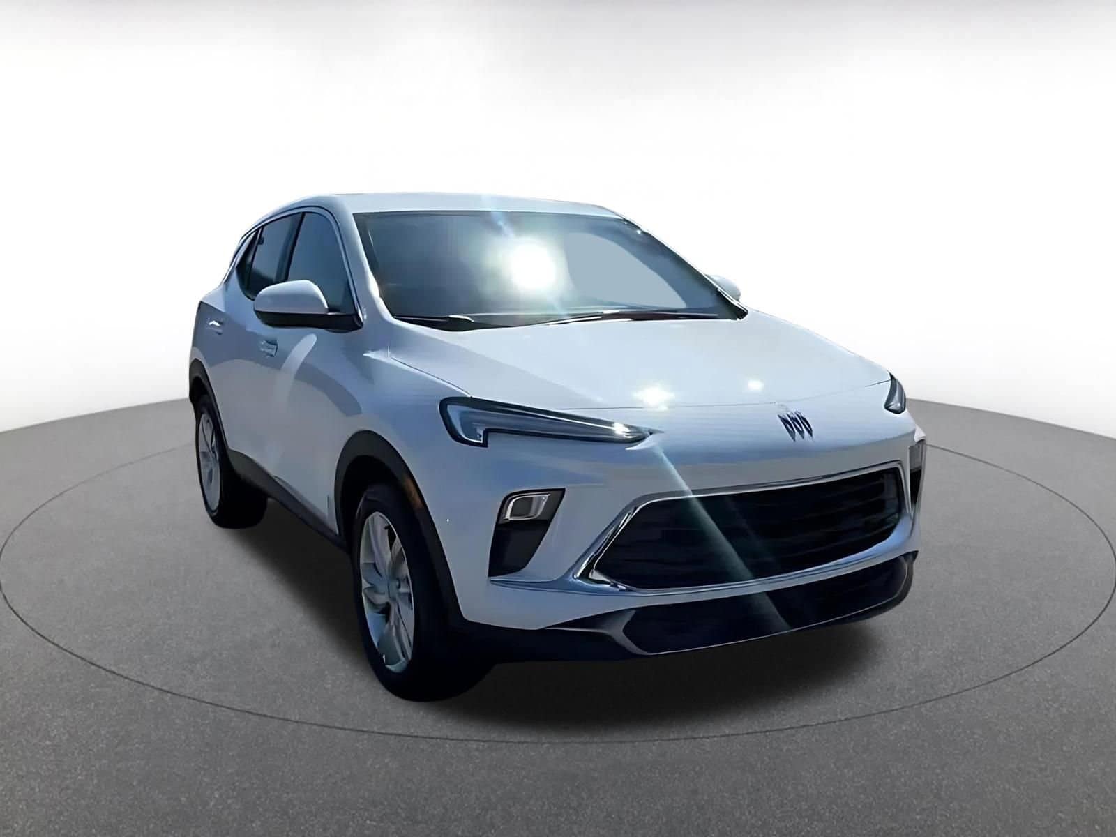 Thumbnail: 2025 Buick Encore GX - 3