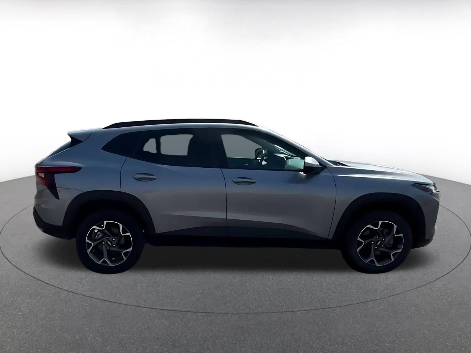 Thumbnail: 2025 Chevrolet Trax - 15