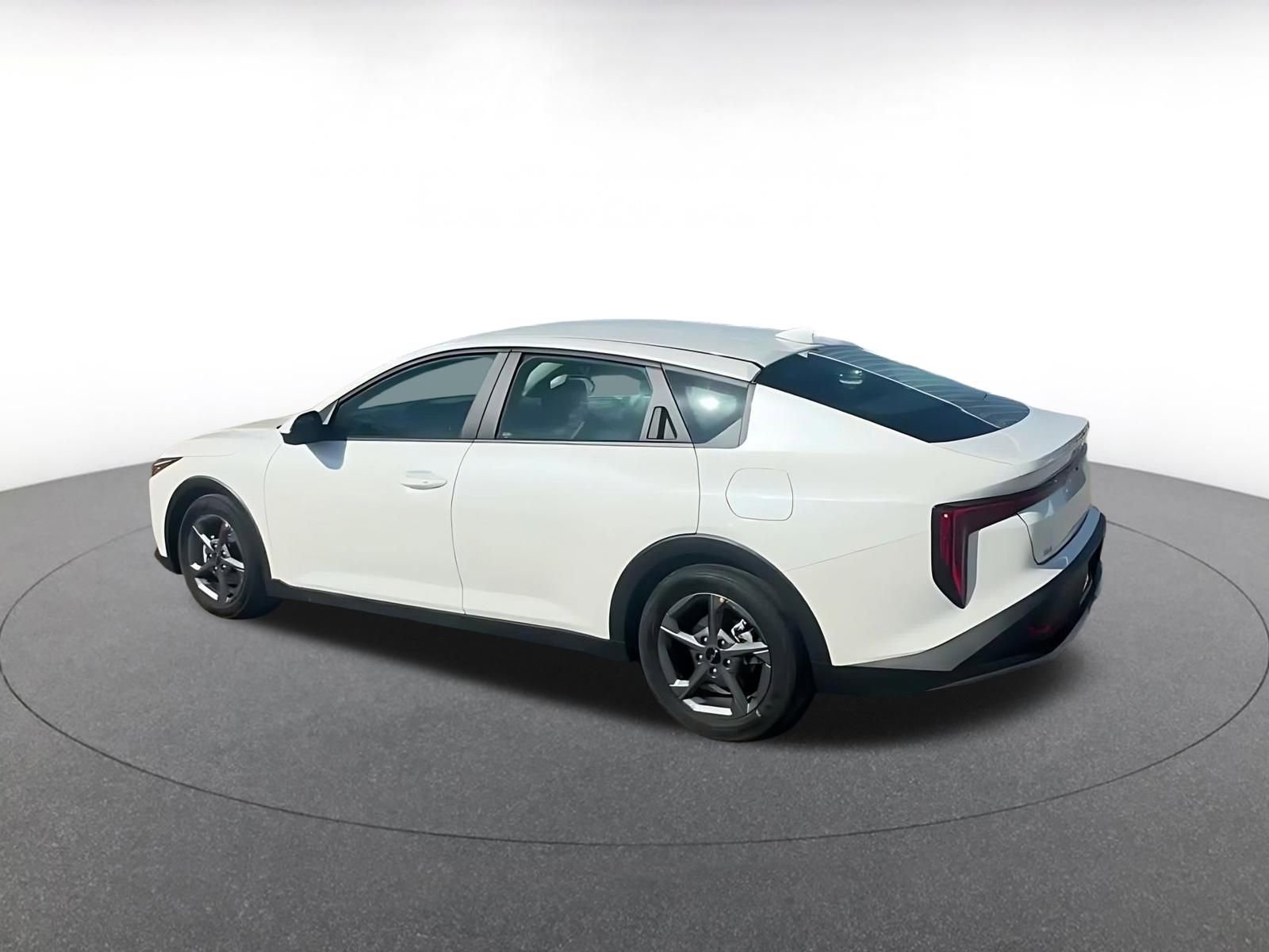 Thumbnail: 2025 Kia K4 - 9