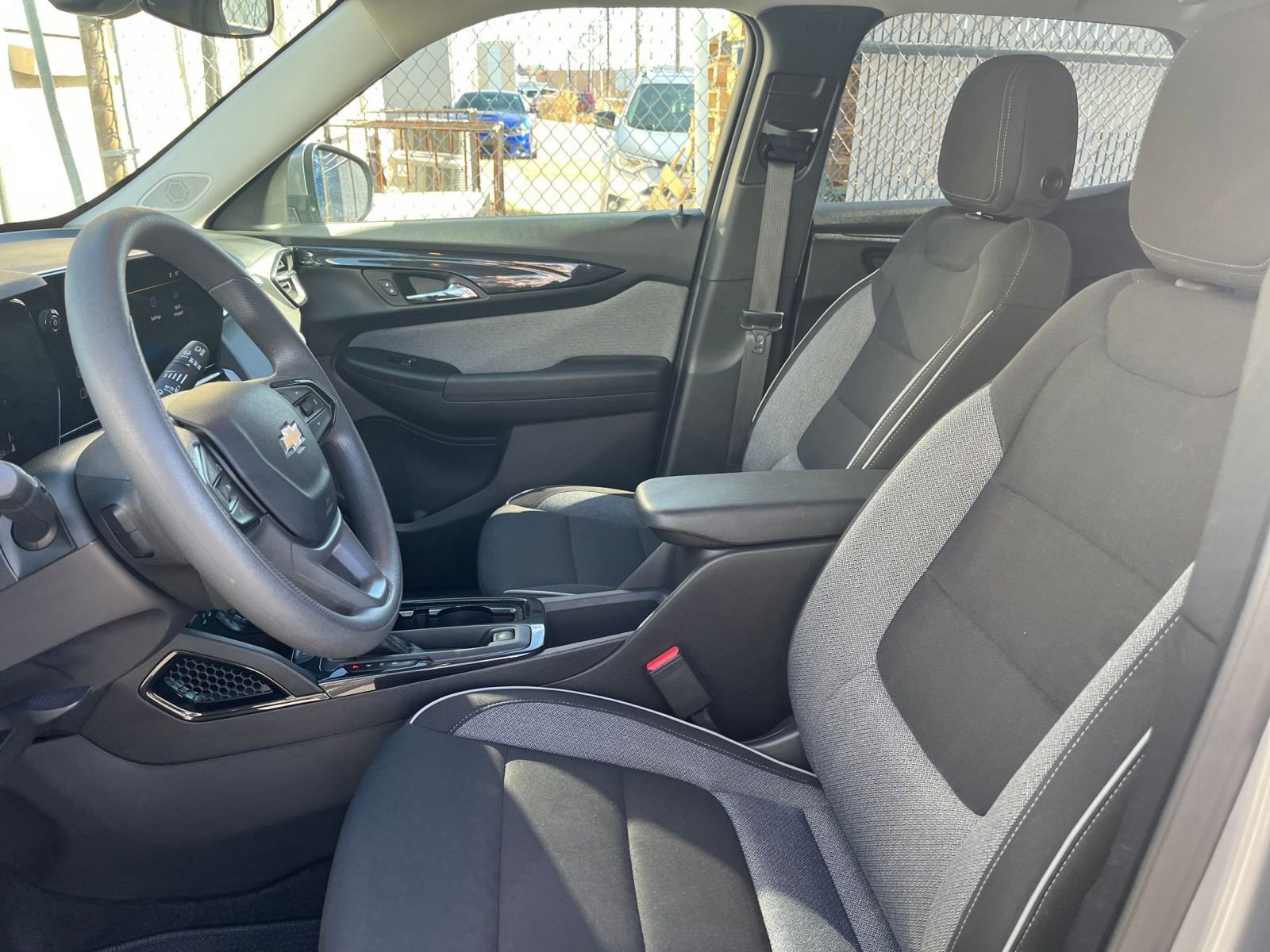 Thumbnail: 2025 Chevrolet TrailBlazer - 24