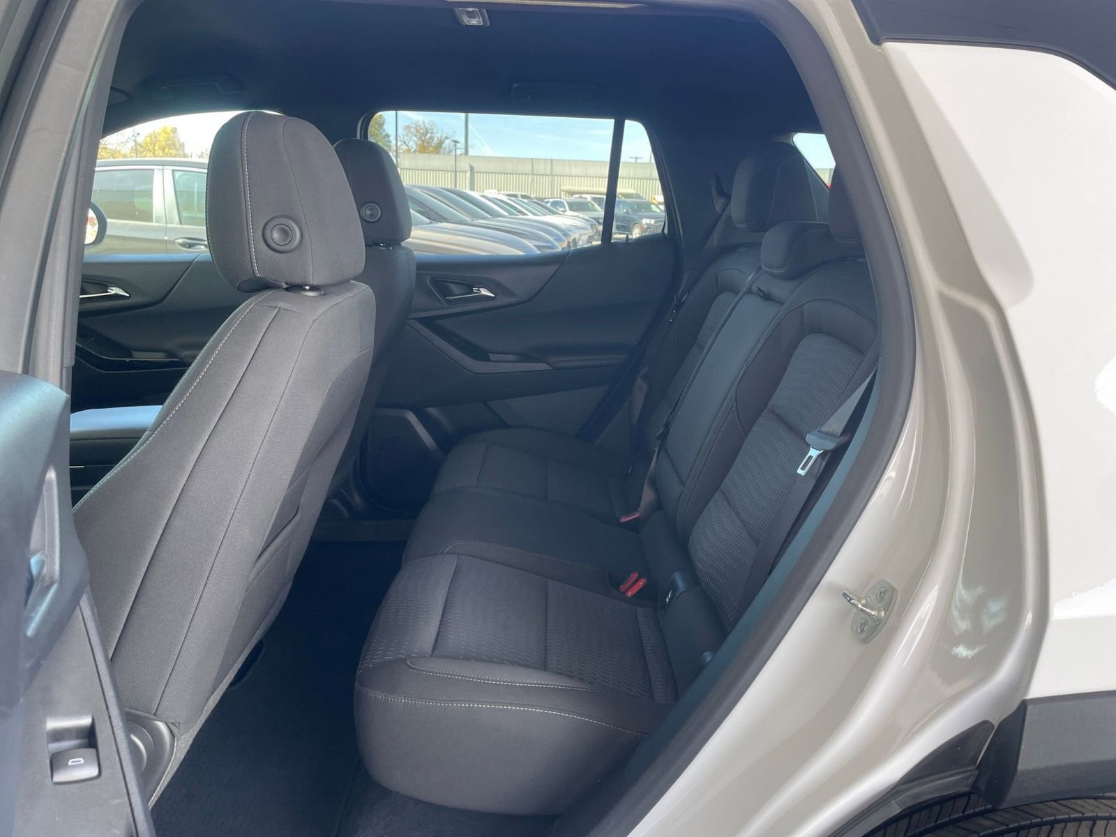 Thumbnail: 2025 Chevrolet Equinox - 24