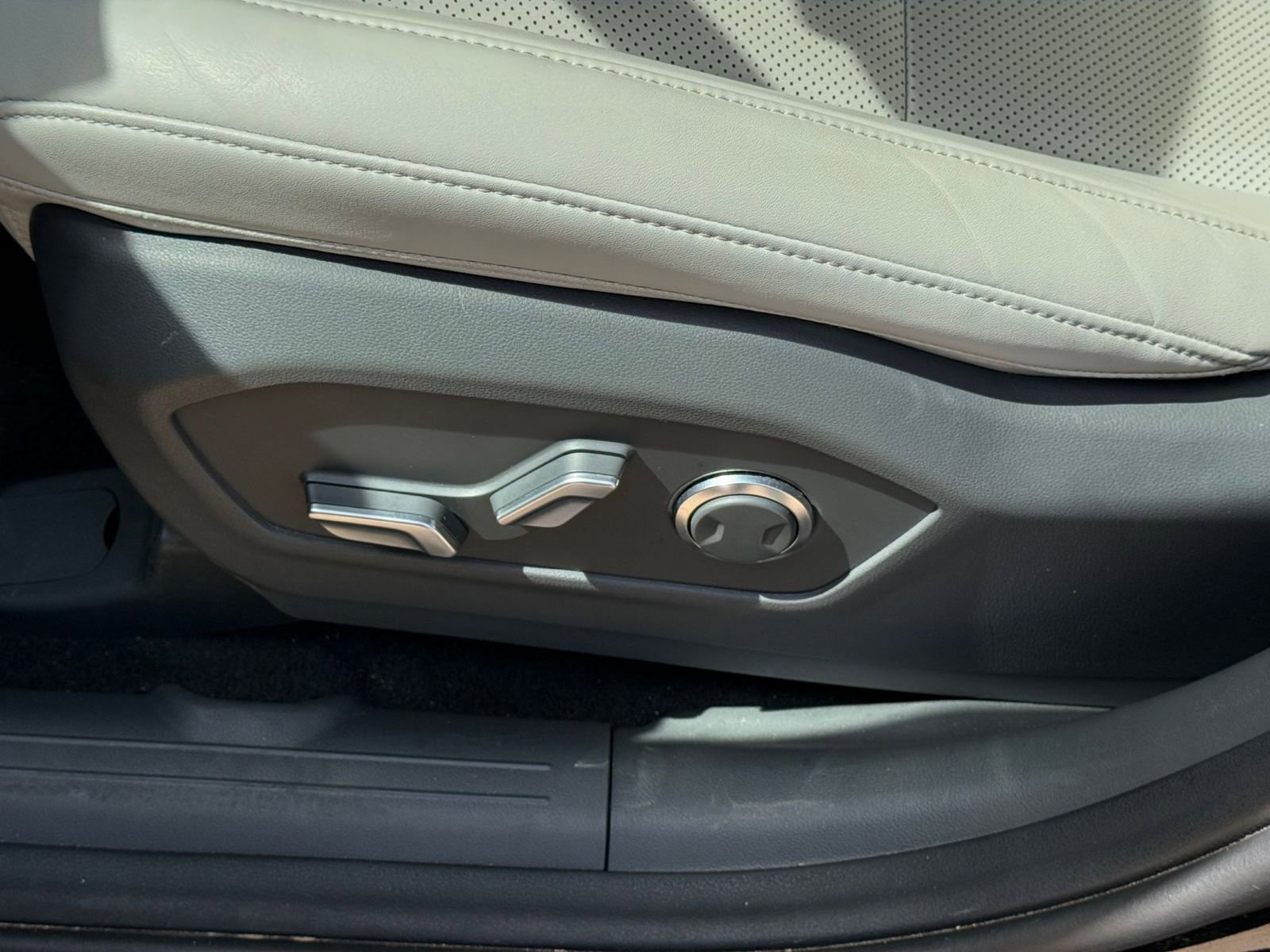 Thumbnail: 2025 Hyundai Santa Fe - 23