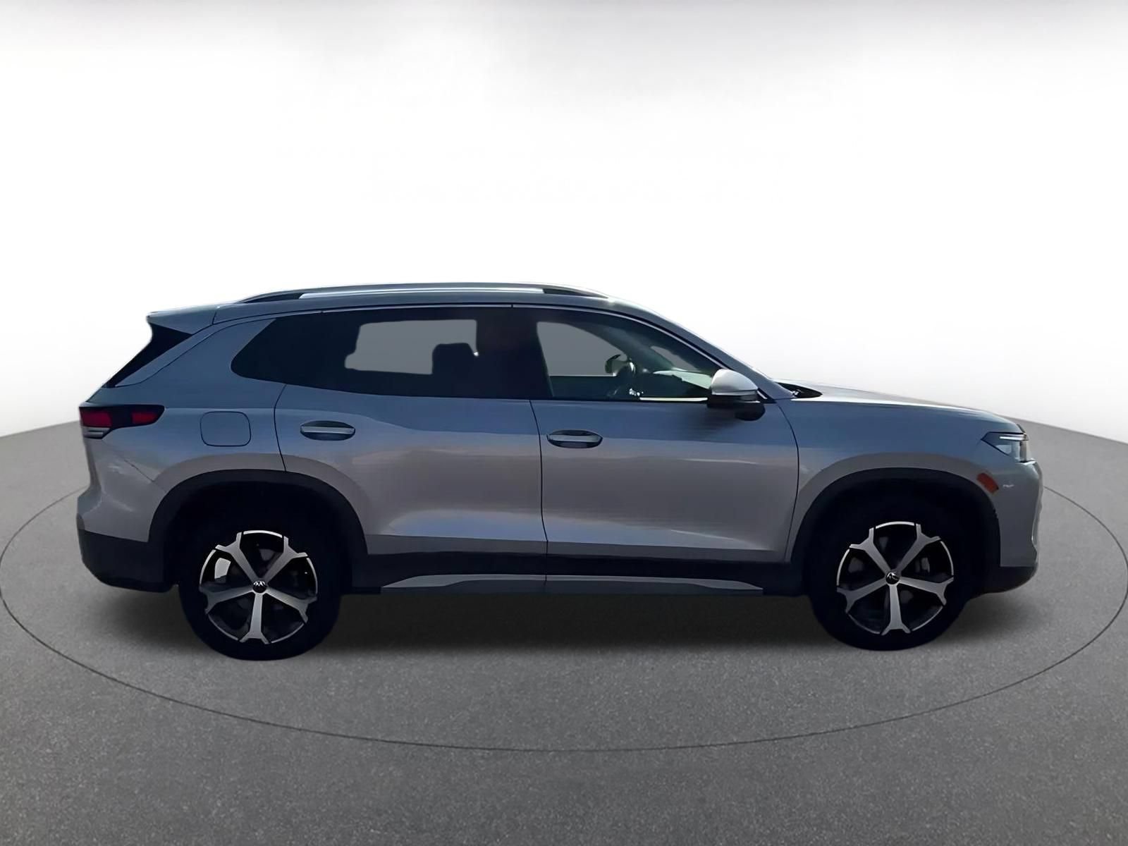 Thumbnail: 2026 Volkswagen Tiguan - 15
