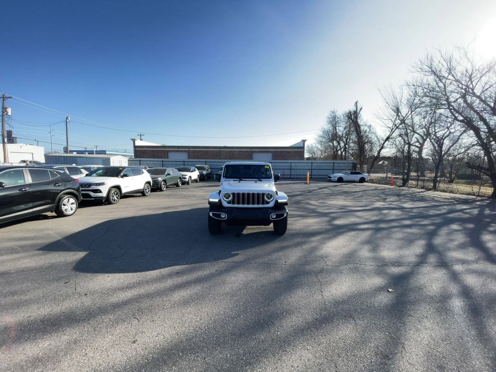 Thumbnail: 2025 Jeep Wrangler - 15