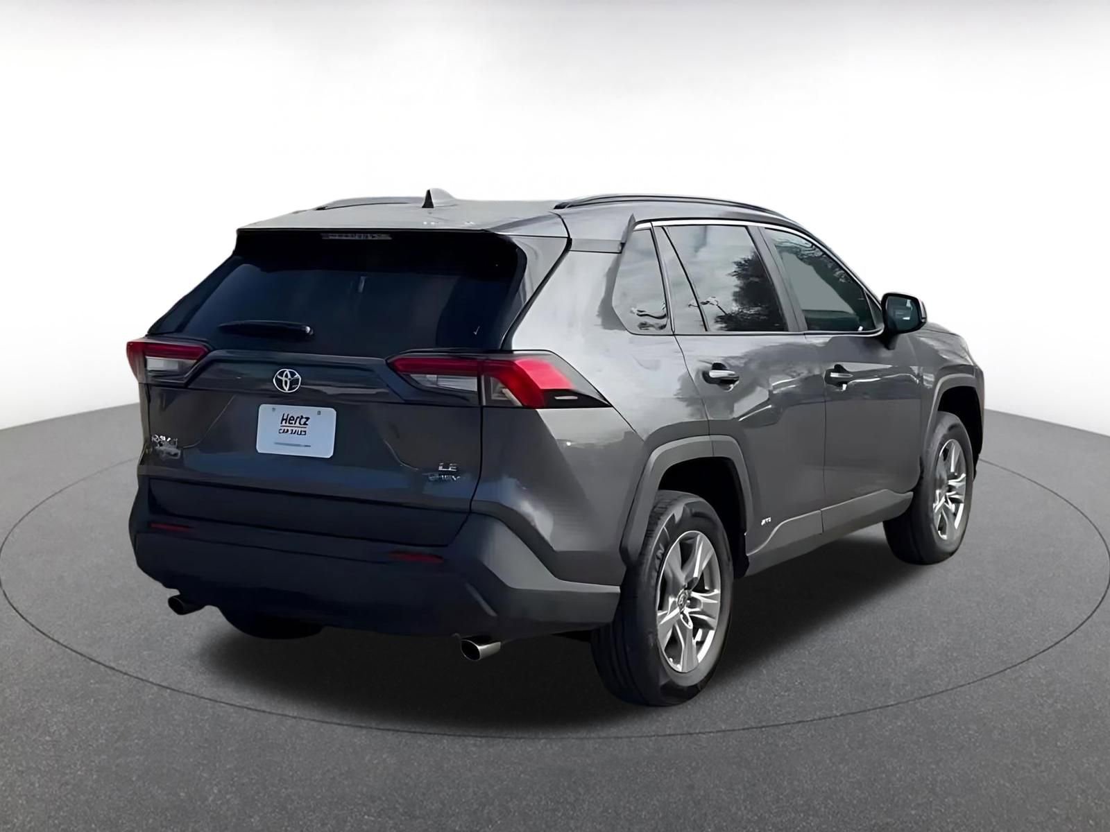 Thumbnail: 2025 Toyota RAV4 - 15