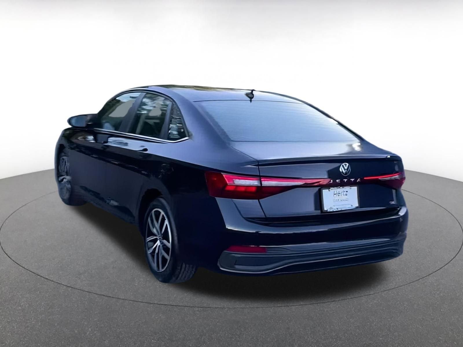 Thumbnail: 2025 Volkswagen Jetta - 11