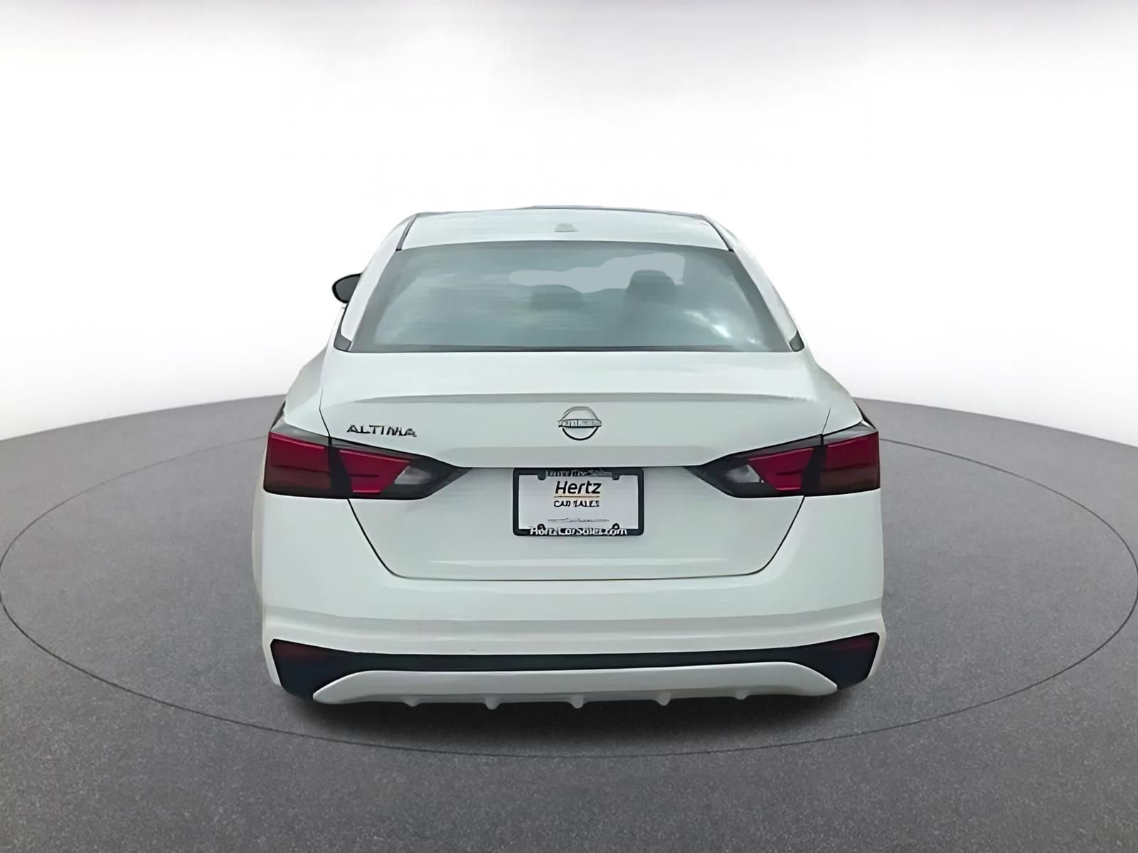 Thumbnail: 2025 Nissan Altima - 14