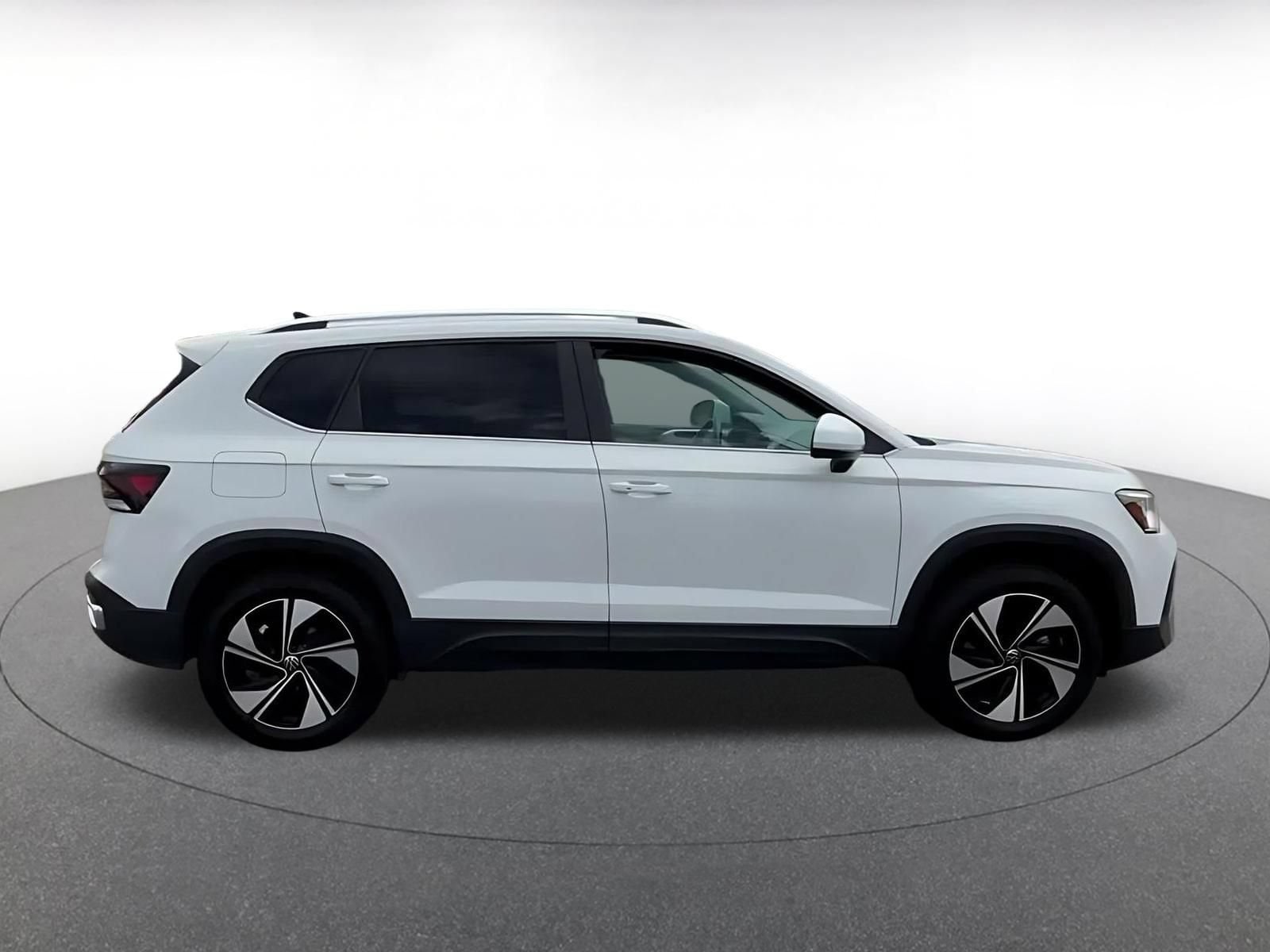 Thumbnail: 2026 Volkswagen Taos - 13
