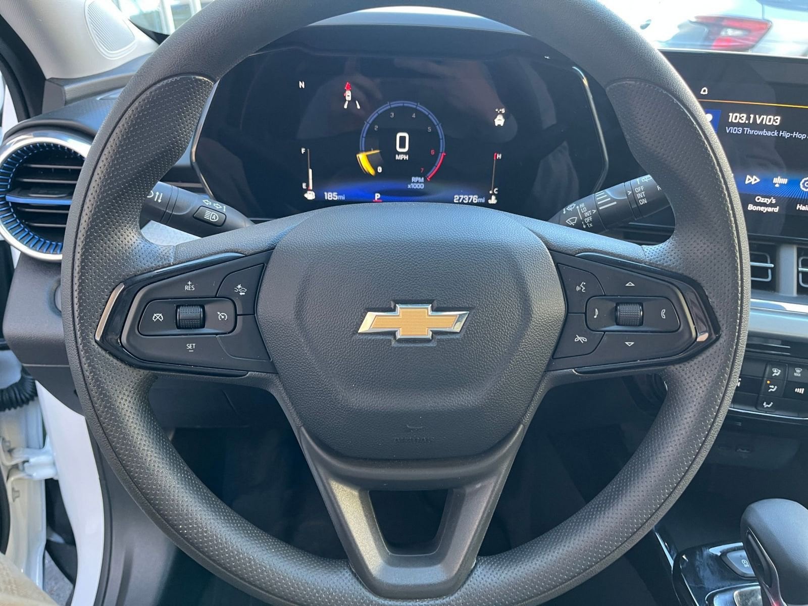 Thumbnail: 2025 Chevrolet Trax - 27