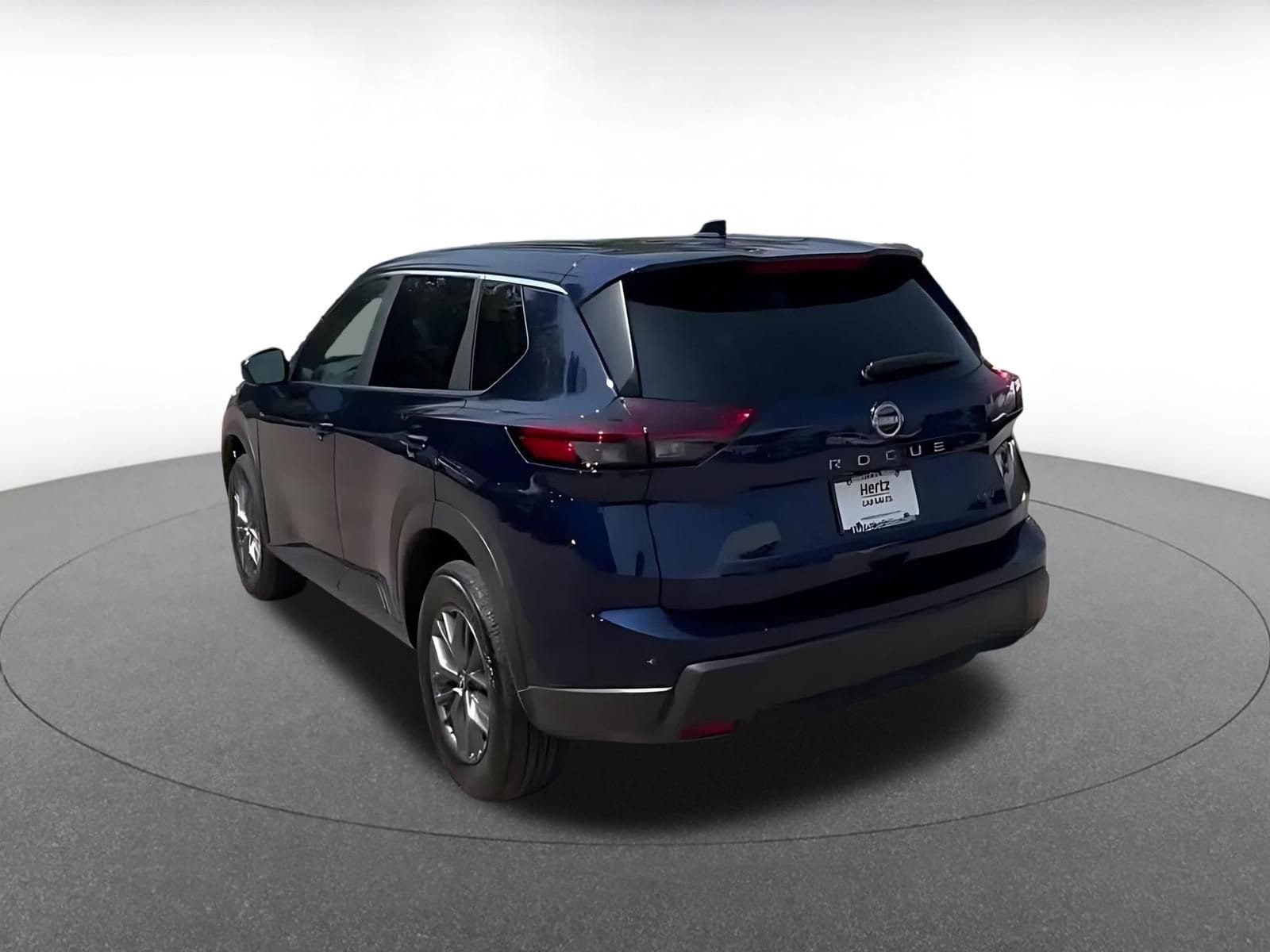 Thumbnail: 2026 Nissan Rogue - 11