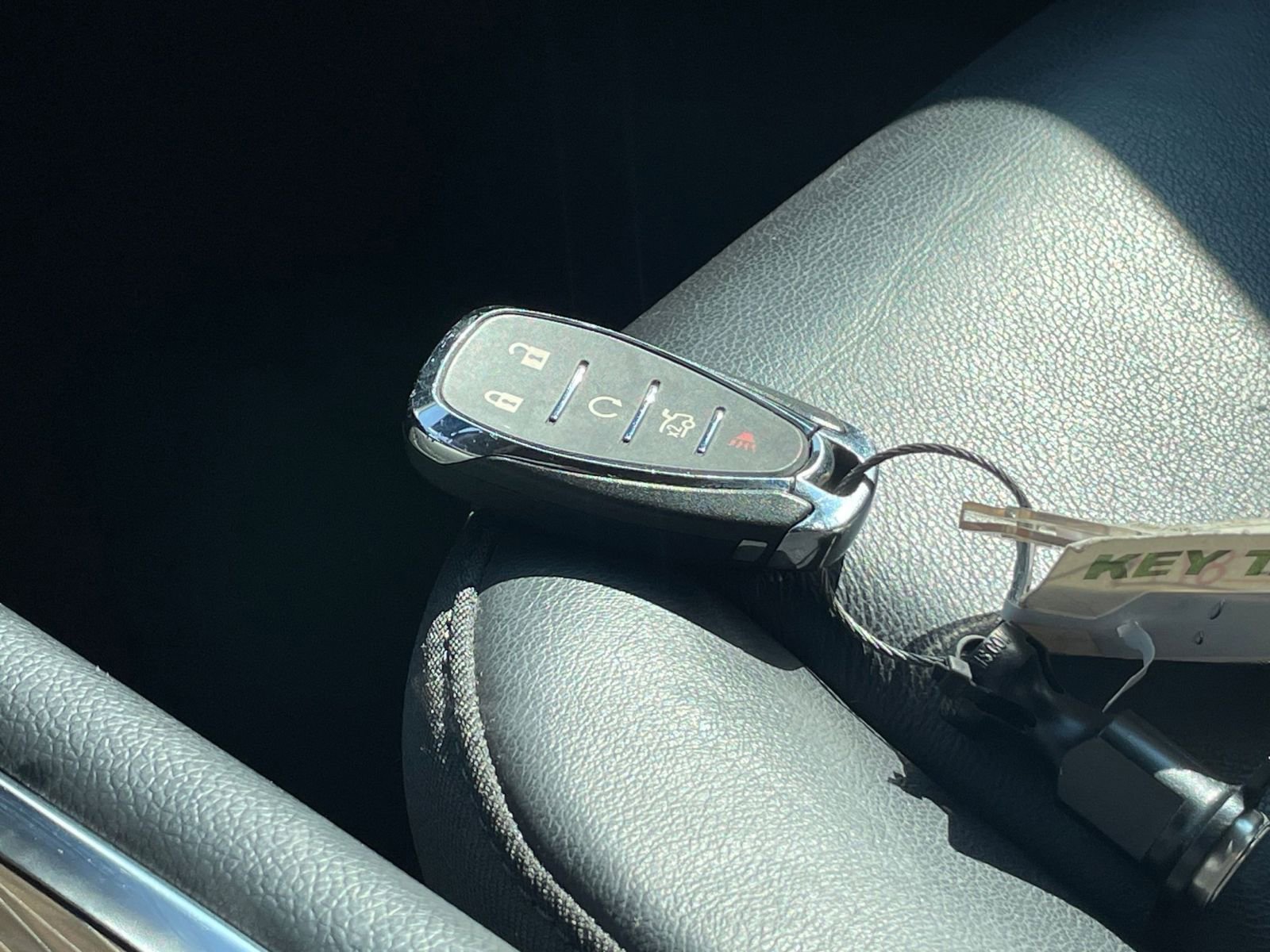 Thumbnail: 2024 Chevrolet Malibu - 22