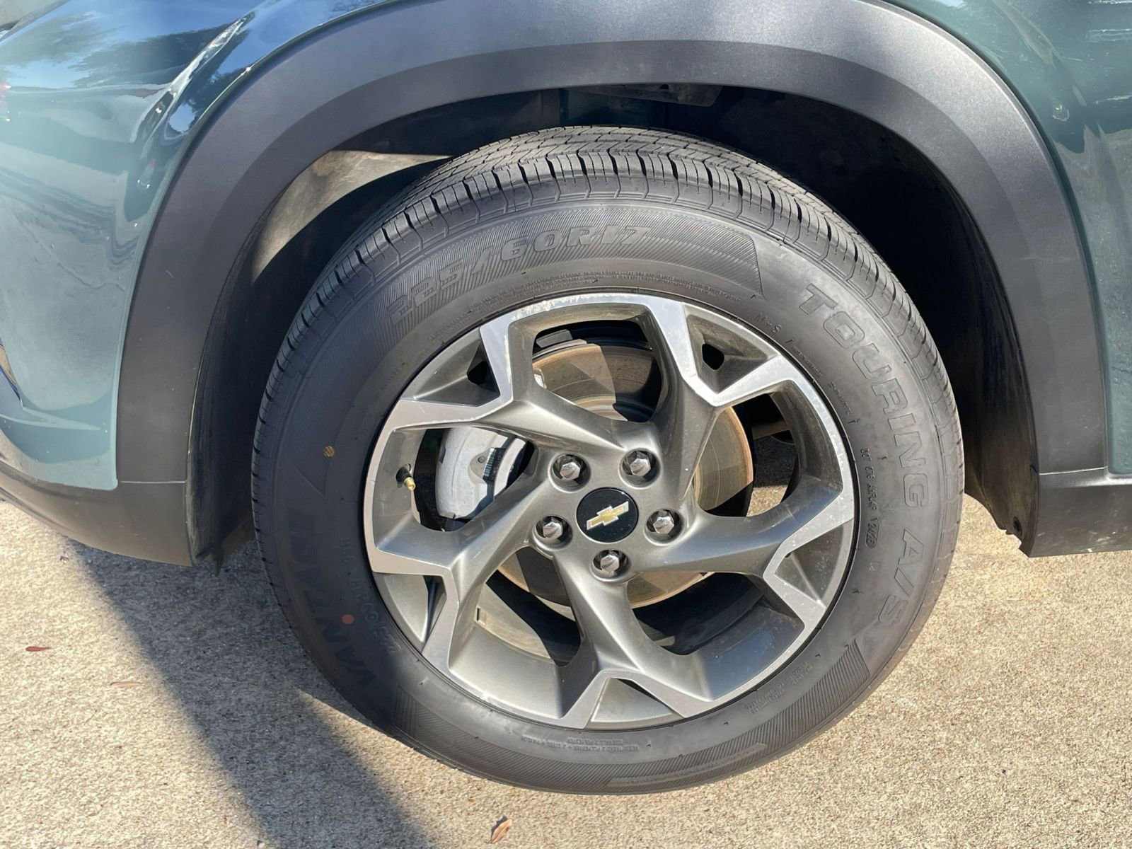 Thumbnail: 2025 Chevrolet Trax - 31