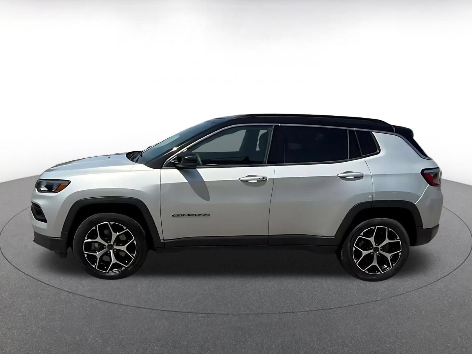 Thumbnail: 2025 Jeep Compass - 7