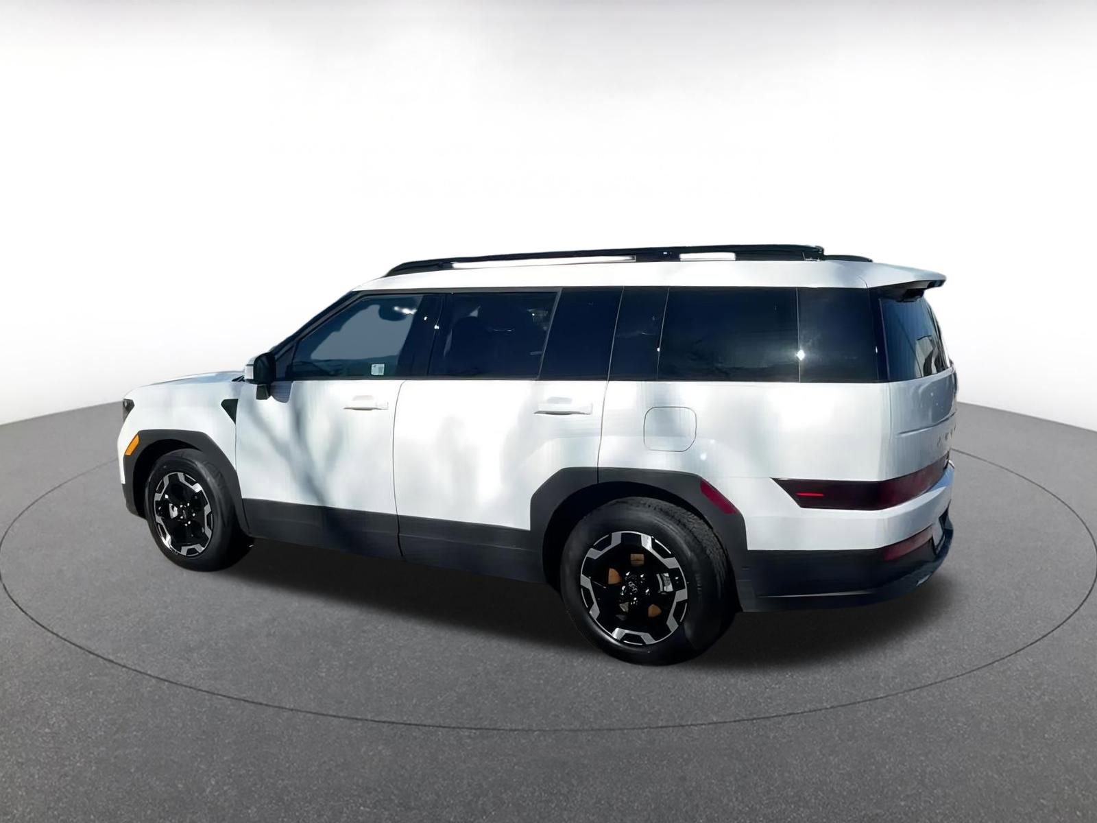 Thumbnail: 2025 Hyundai Santa Fe - 10