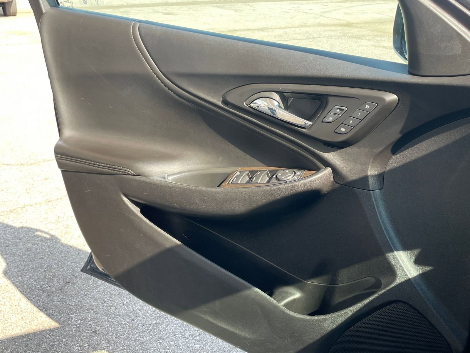 Thumbnail: 2024 Chevrolet Malibu - 20