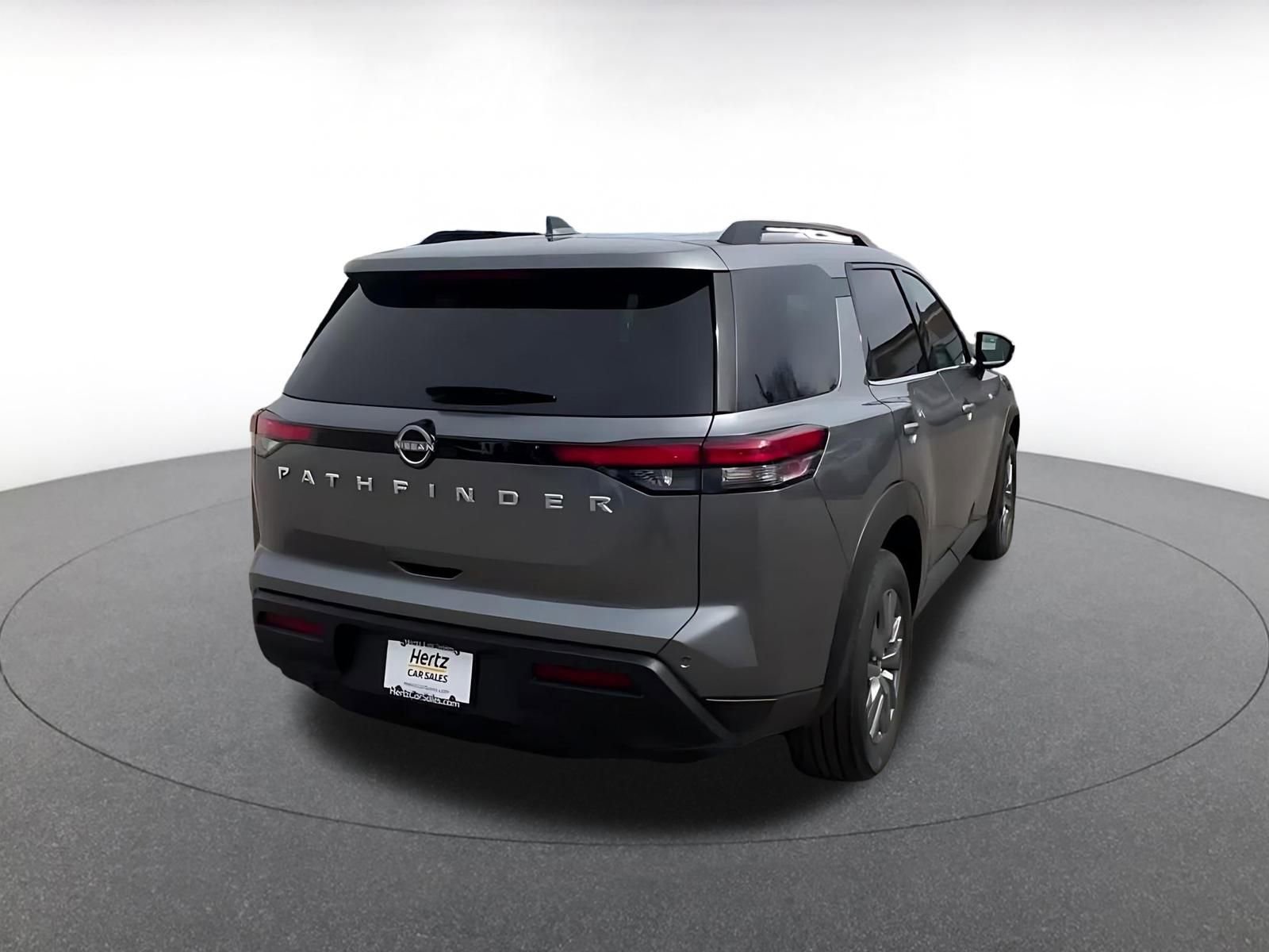 Thumbnail: 2025 Nissan Pathfinder - 14